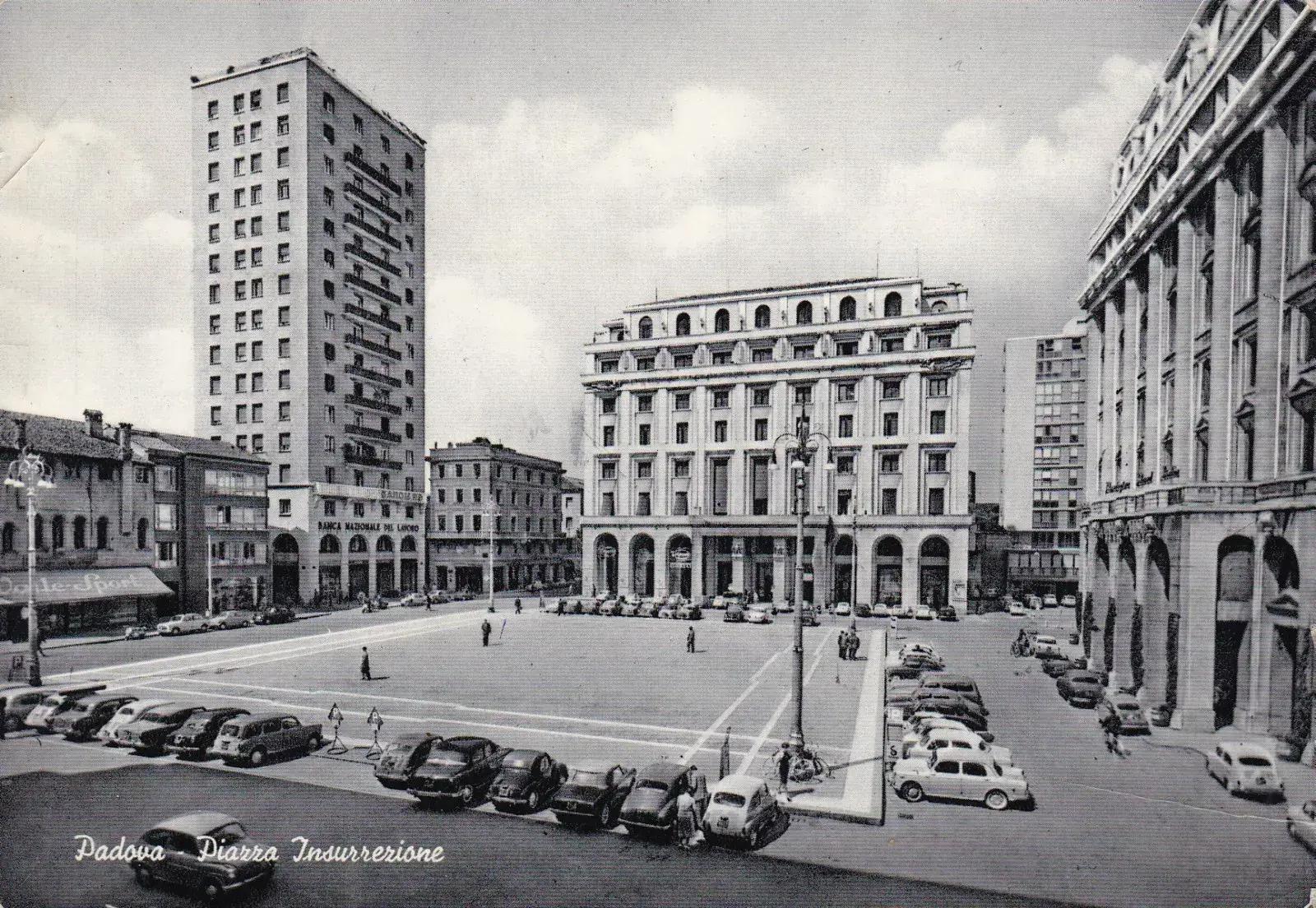 Imagen de La plaza menos atractiva pero más intrigante de Padua