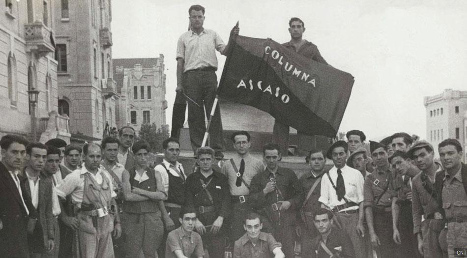 Colonna Ascaso prima della partenza per il fronte aragonese. (Pubblico dominio)