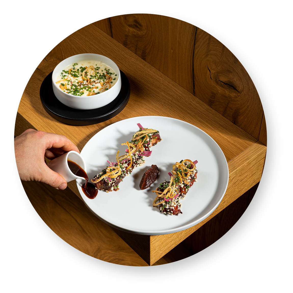 Cena de inspiración mediterránea en VITA, donde el orgullo local se une a la delicadeza global. (Imagen cortesía del sitio web de vita-bamberg)