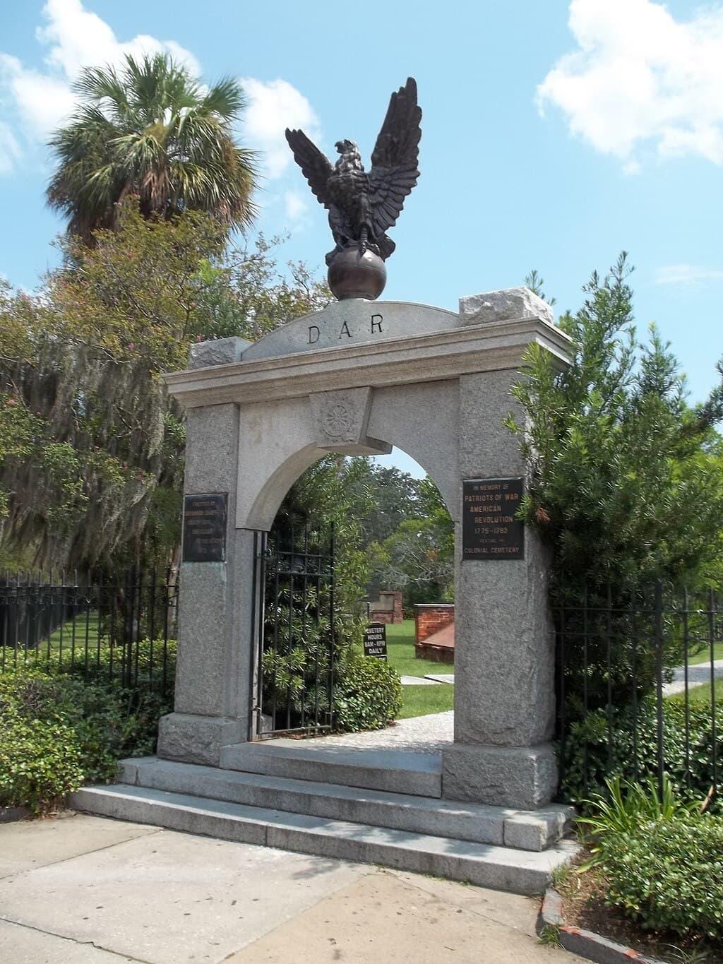 Colonial Park Cemetery