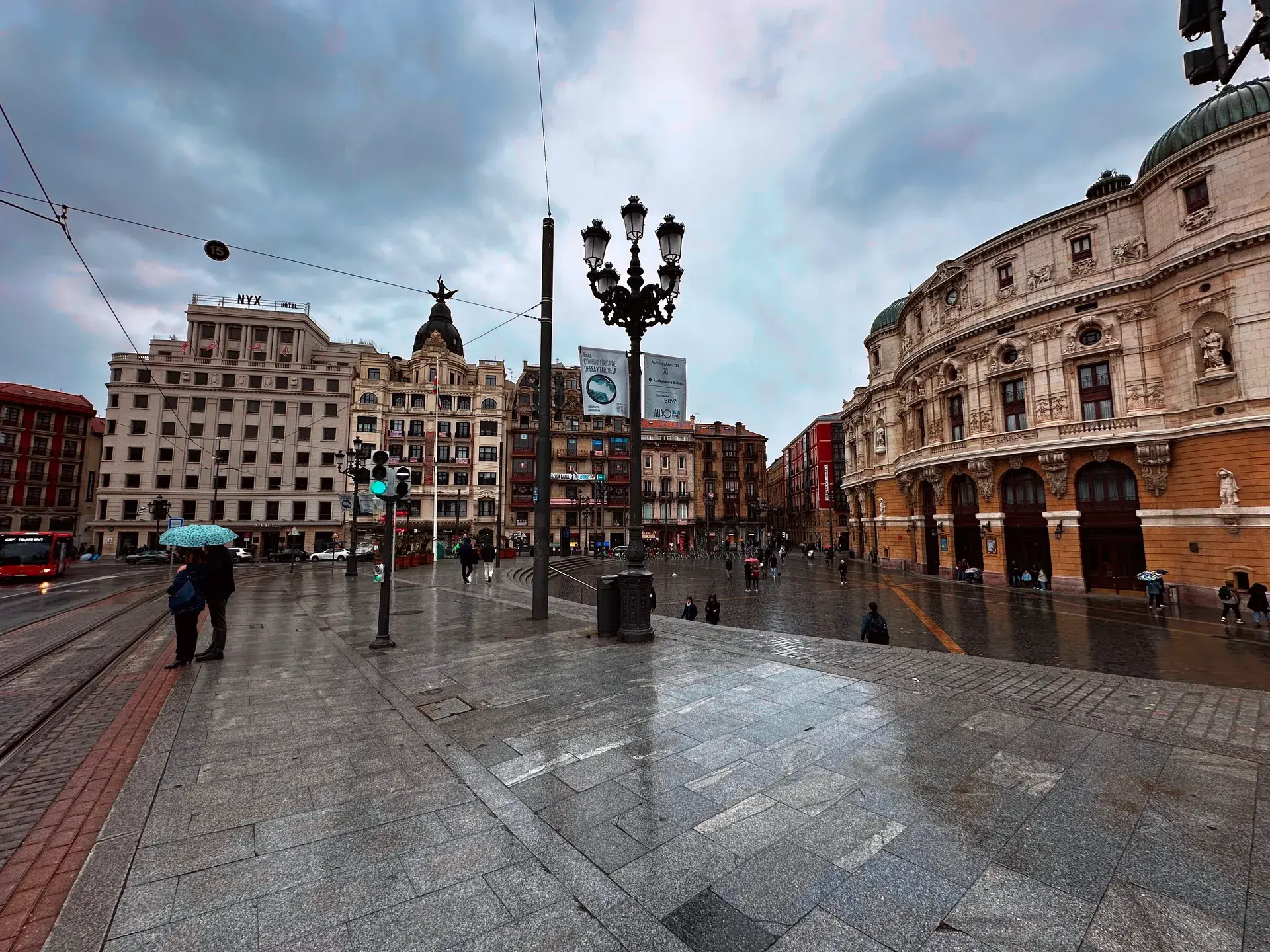 Arriagako Enparantza: the theatre that lit up Bilbao