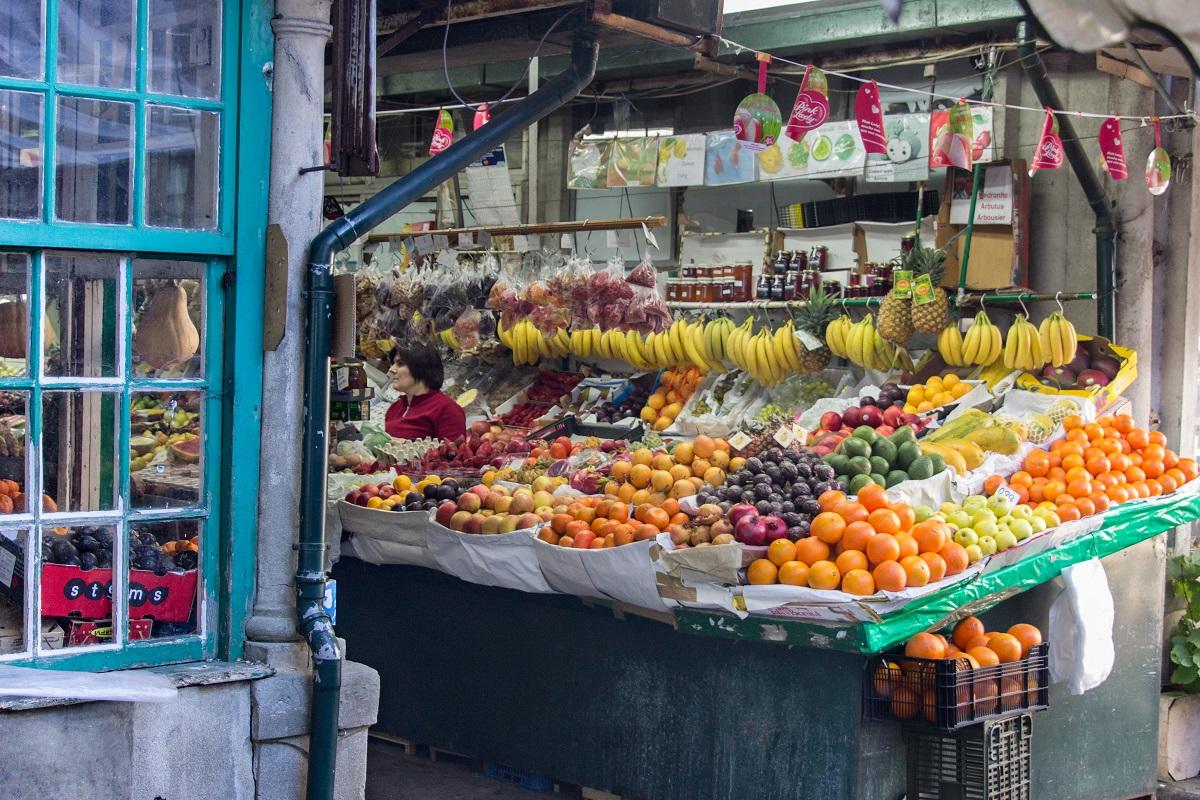 Mercado do Bolhão - Ein Geschmack von Portos Traditionen