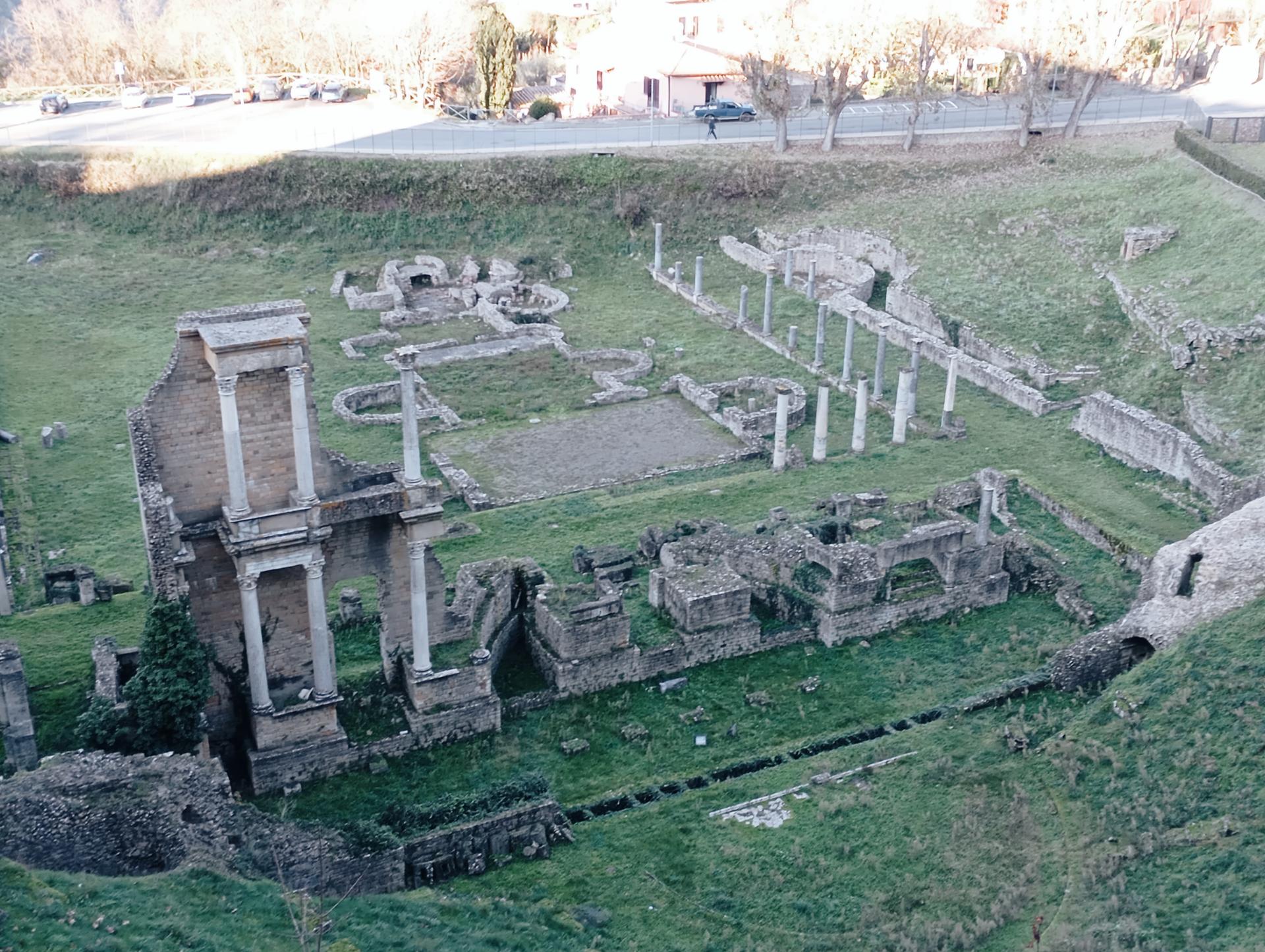 7. Volaterrae