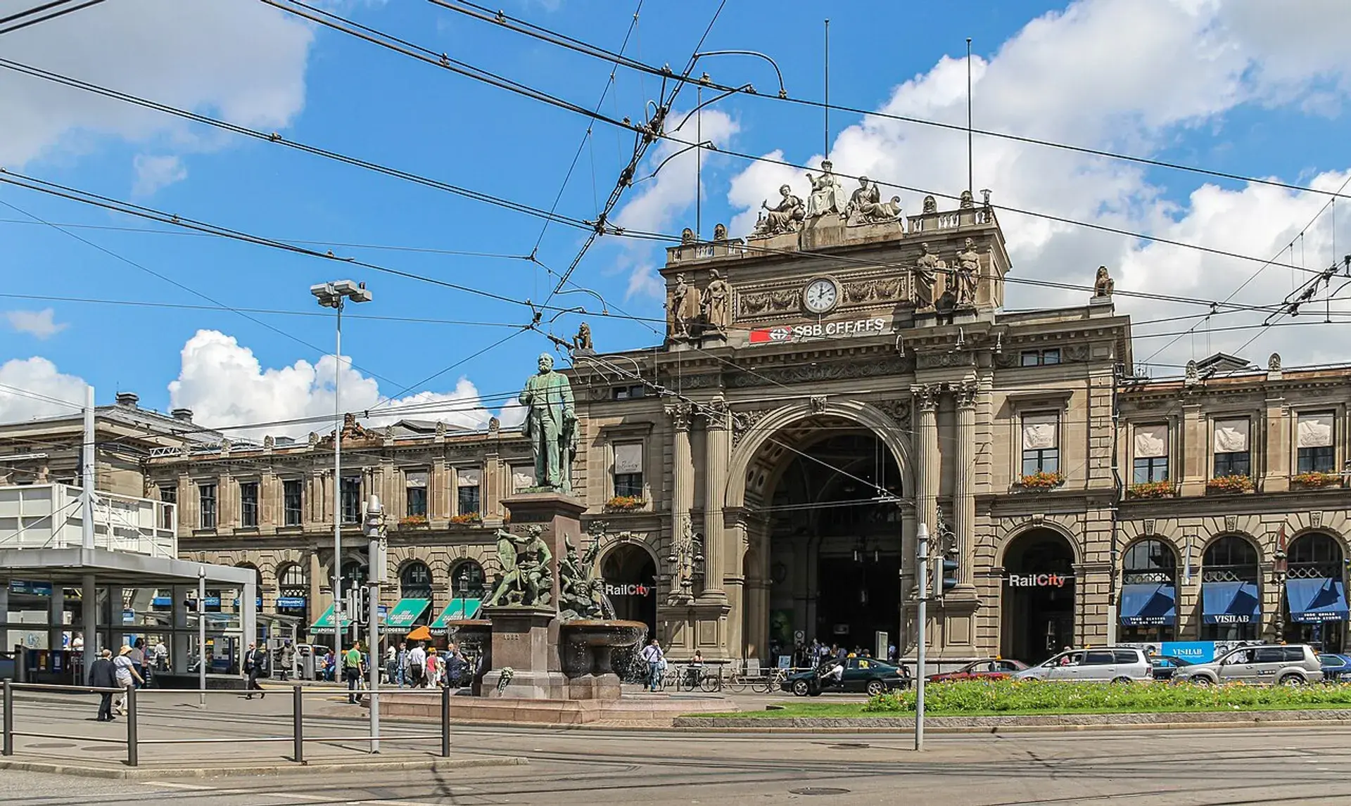 Hauptbahnhof: Zurich’s station and its flying guardian angel