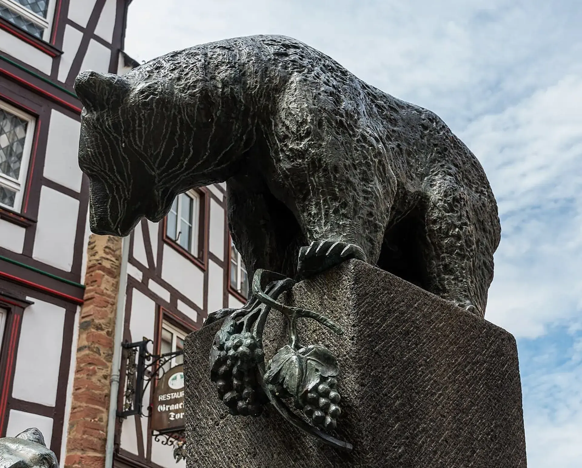 Tour image 2 for Bernkastel-Kues: fairytale lanes and ancient timber-frames, a self-guided walking tour with audio and quizzes