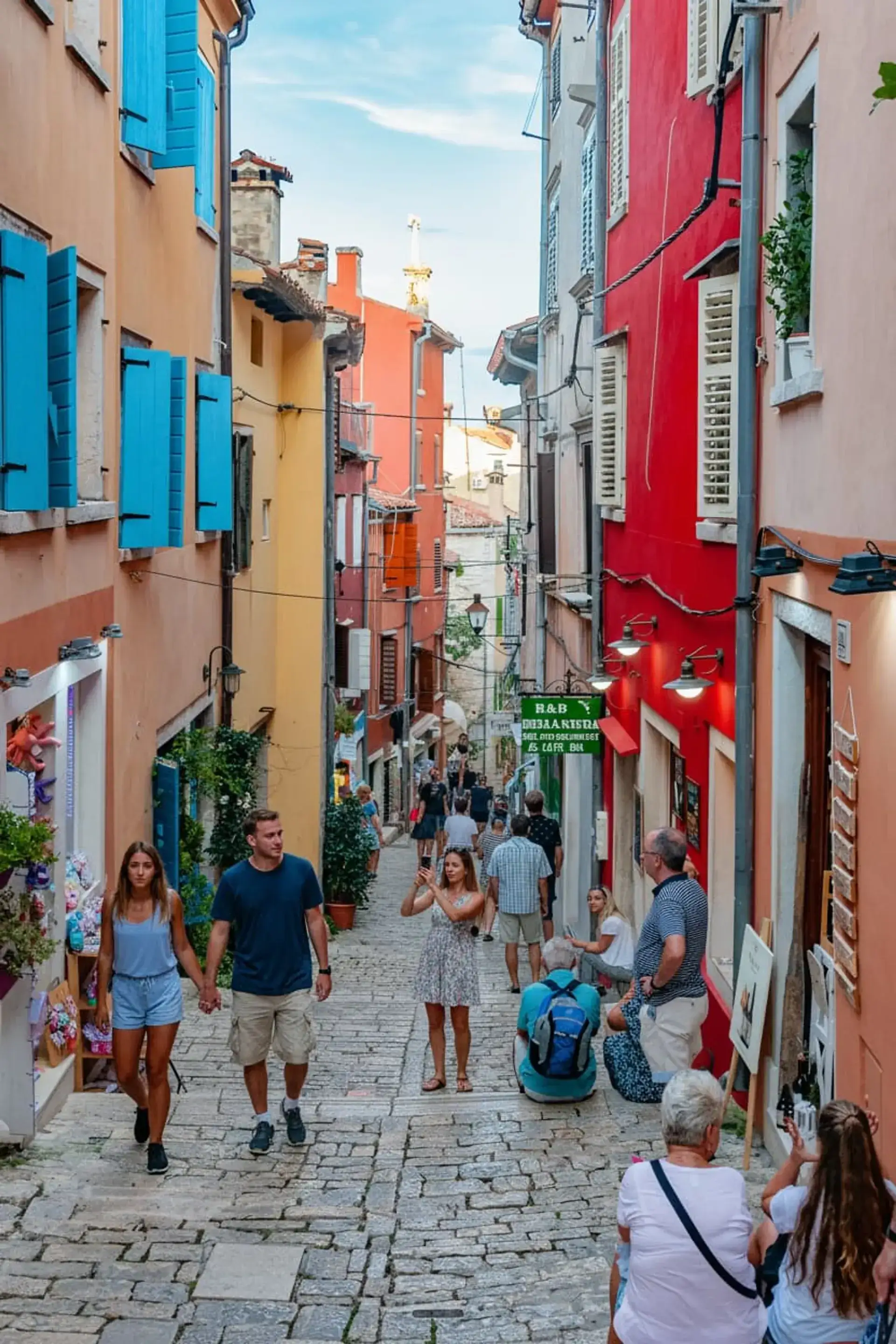 Grisia Street: Rovinj's Historic Artist Lane - Rovinj
