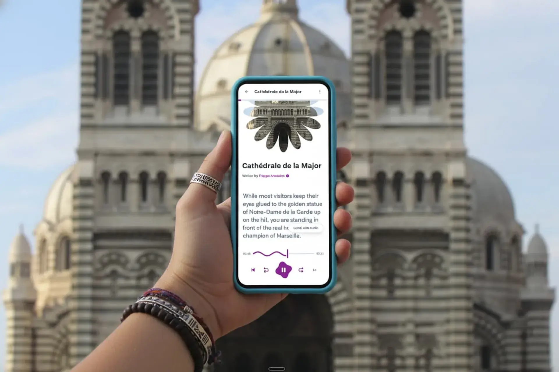 Self guided walking tour of Marsiglia with audio guide