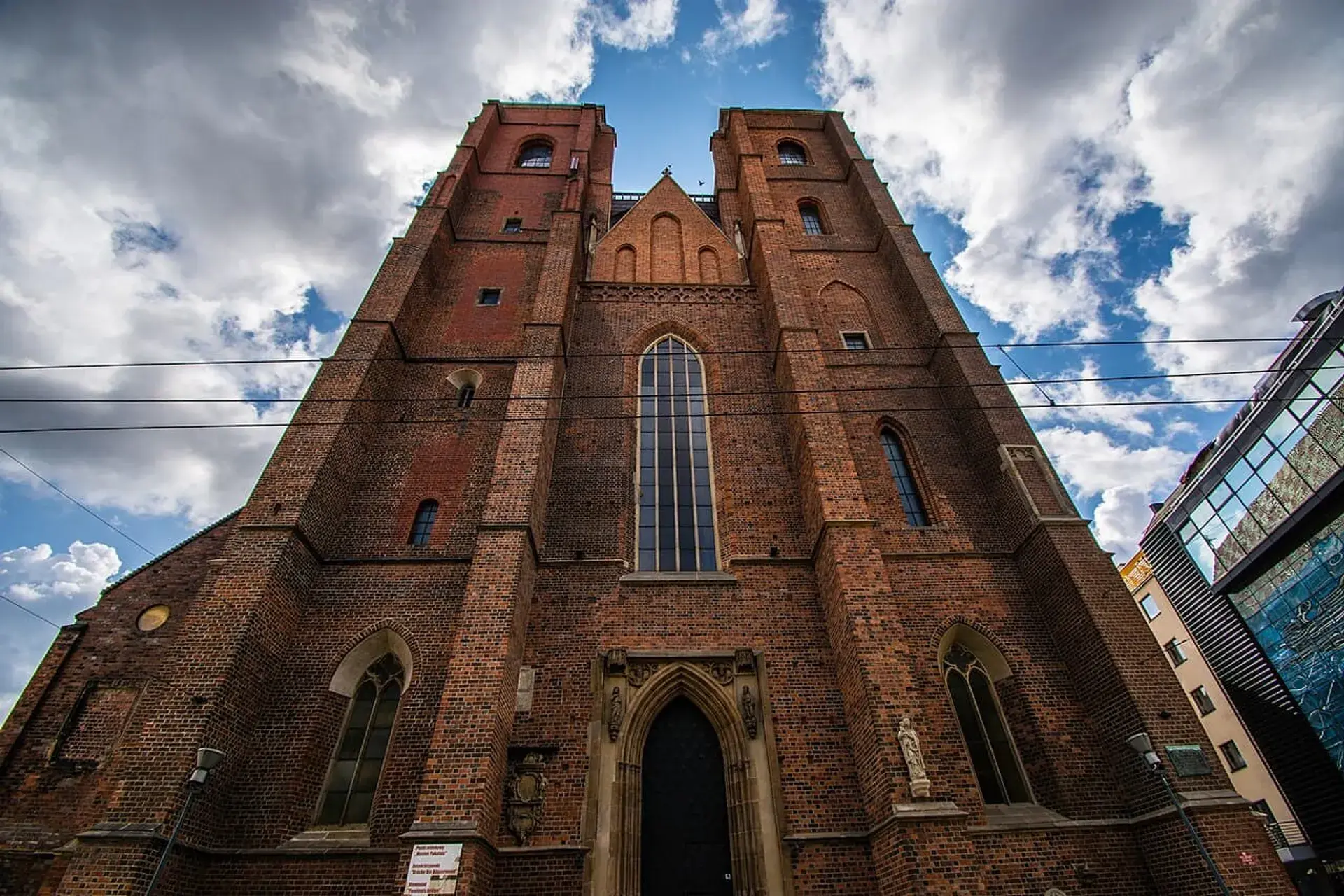 Tour image 2 for Wrocław: a self-guided walking tour of the city of bronze dwarfs and salvaged stone, with audio, quizzes & free eSIM