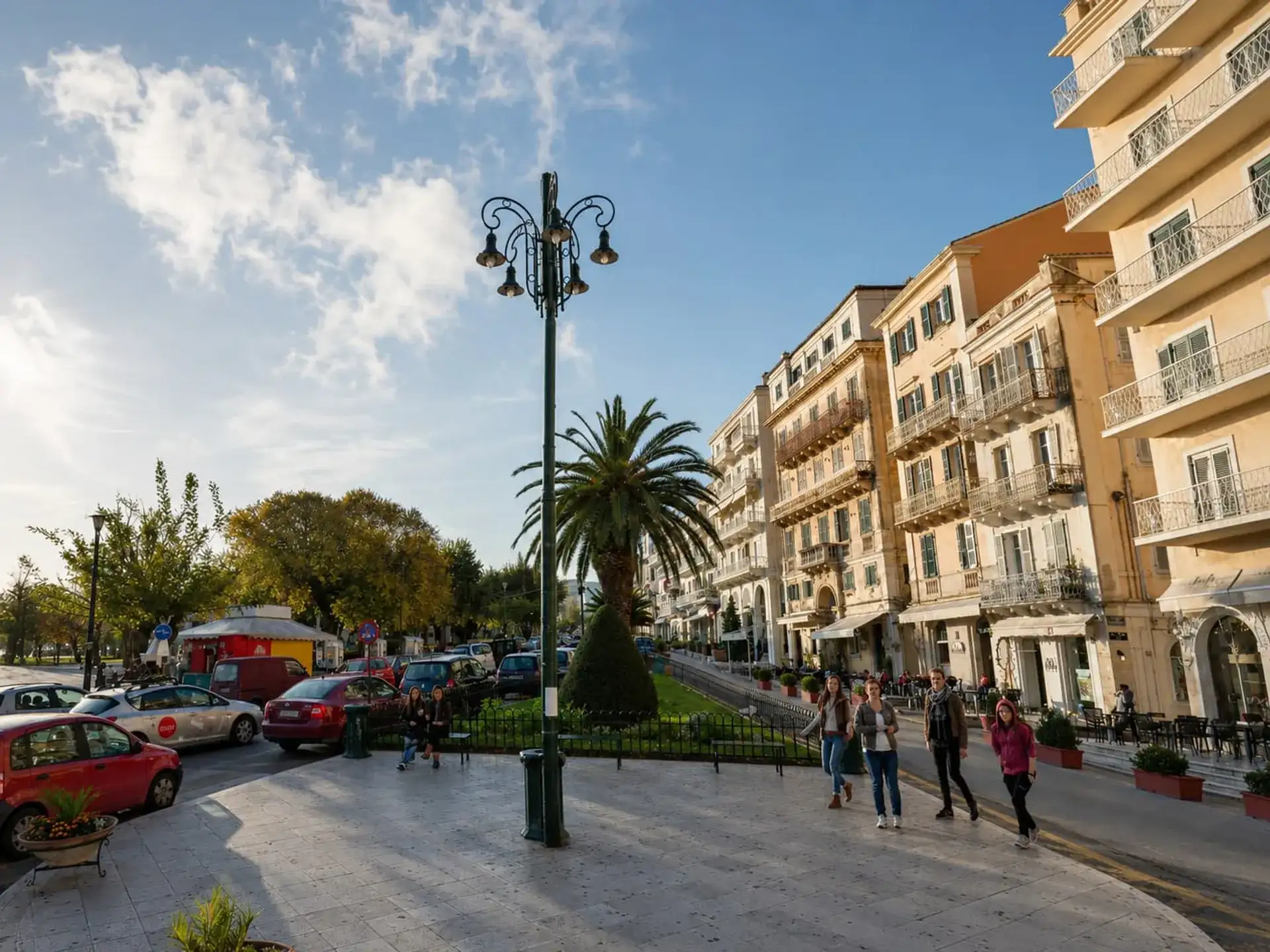 Pentofanaro: las históricas cinco farolas de la ciudad de Corfú - Corfu
