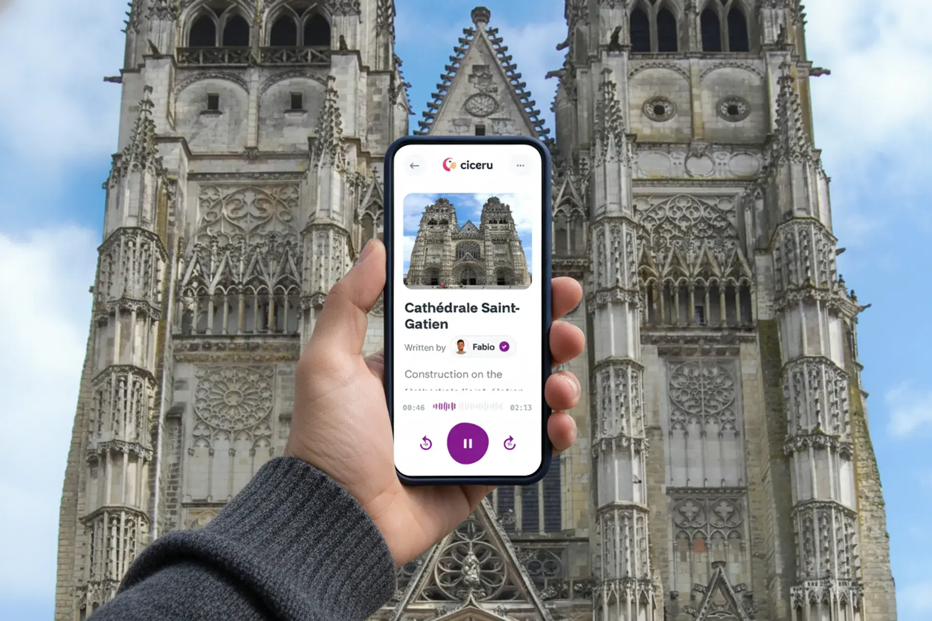 Tours: essential landmarks, a self-guided walking tour with audio and quizzes