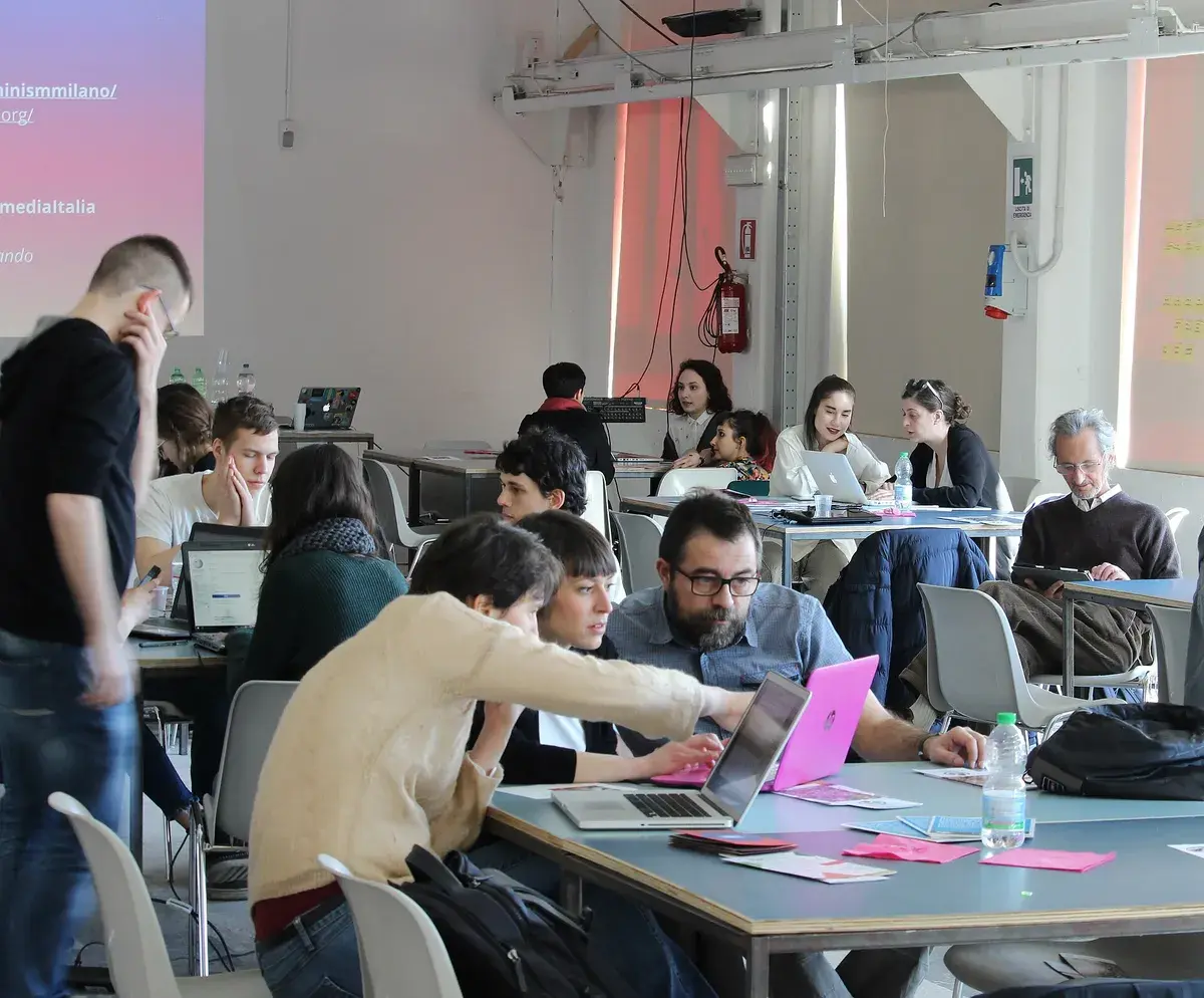 BASE Milano provides a visual reference for the shared desk and day-pass category. Photo: Francesca Lissoni