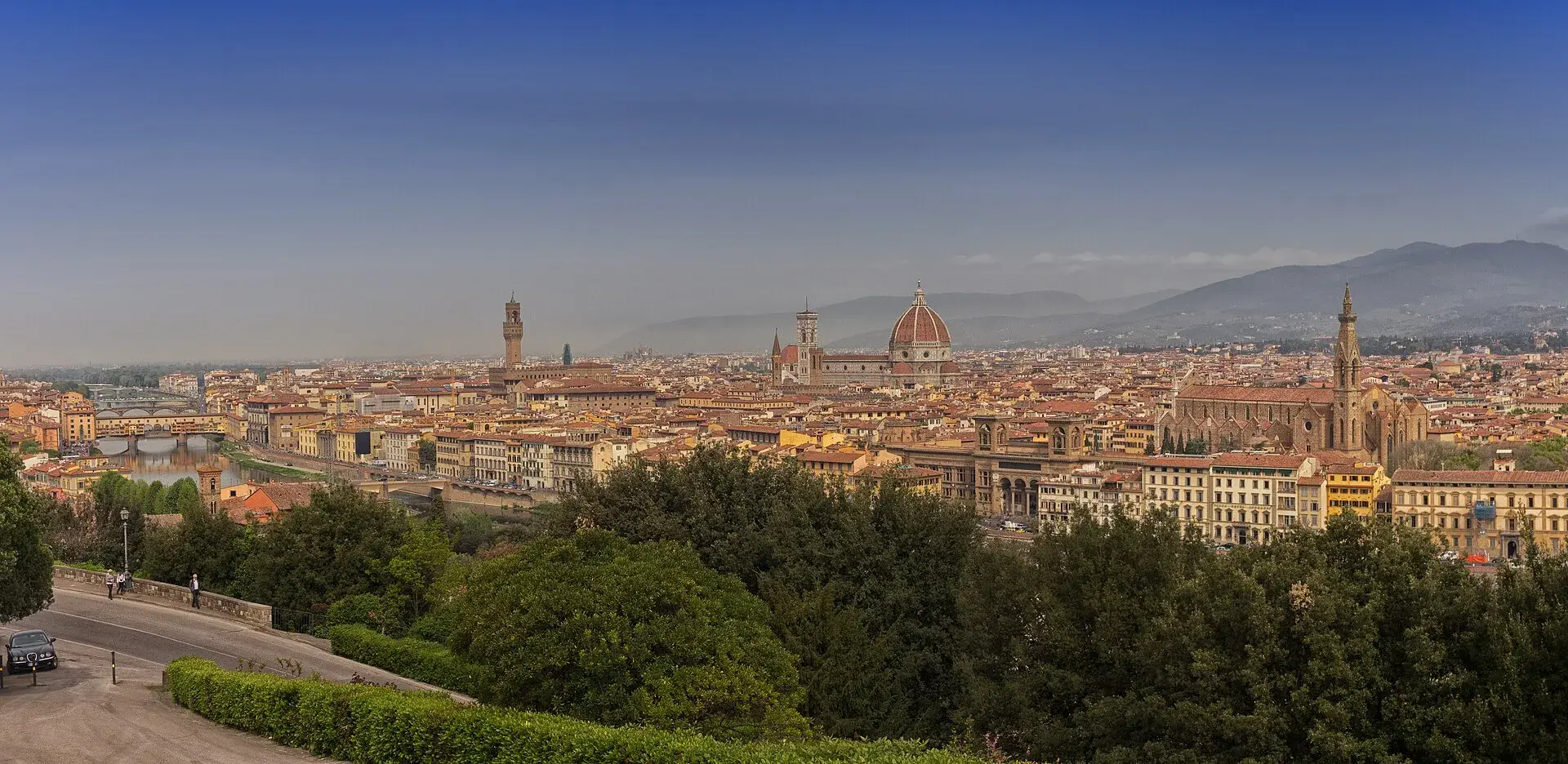 Cover image for Florence Beyond the Duomo: Lesser-Known Places