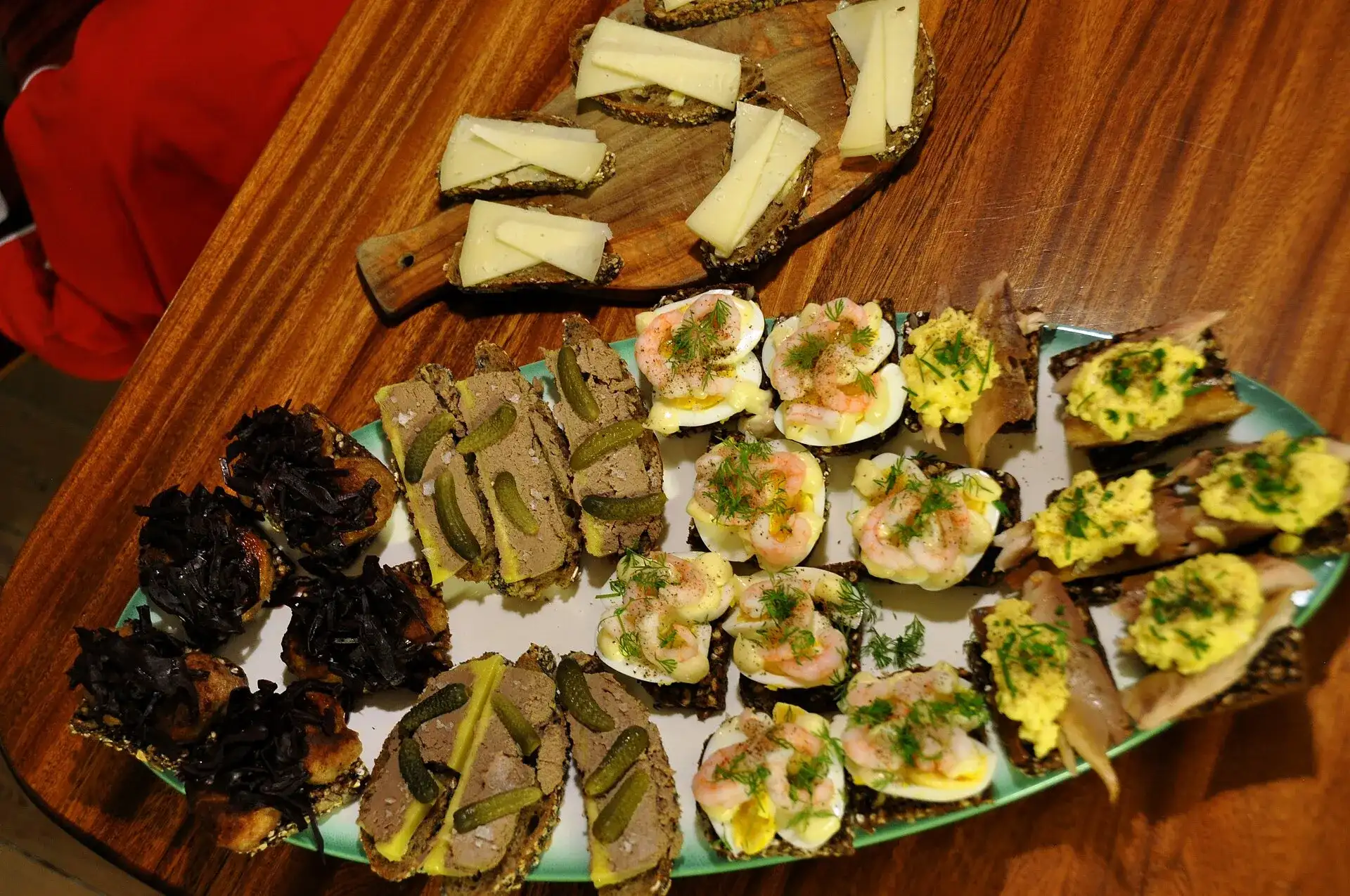Cover image for What to Eat in Copenhagen: Local Dishes and Where to Find Them