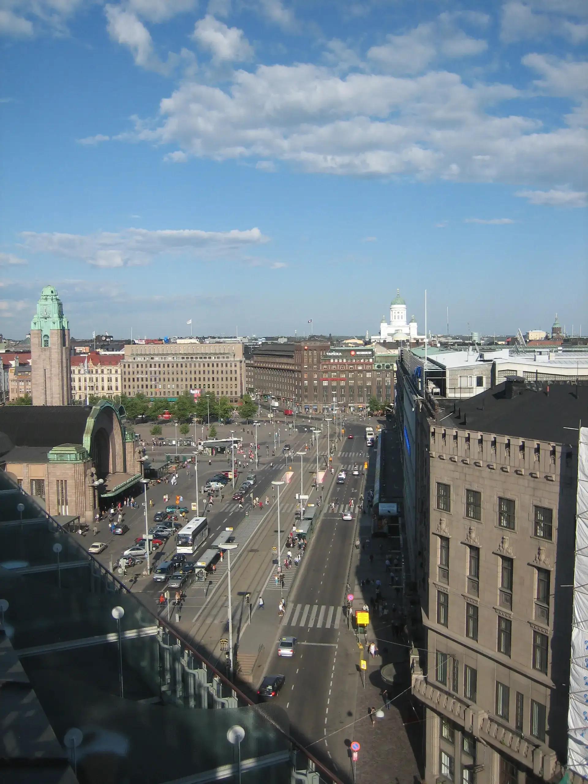 Laternenträger: Helsinkis ikonische Steinmänner - Helsinki
