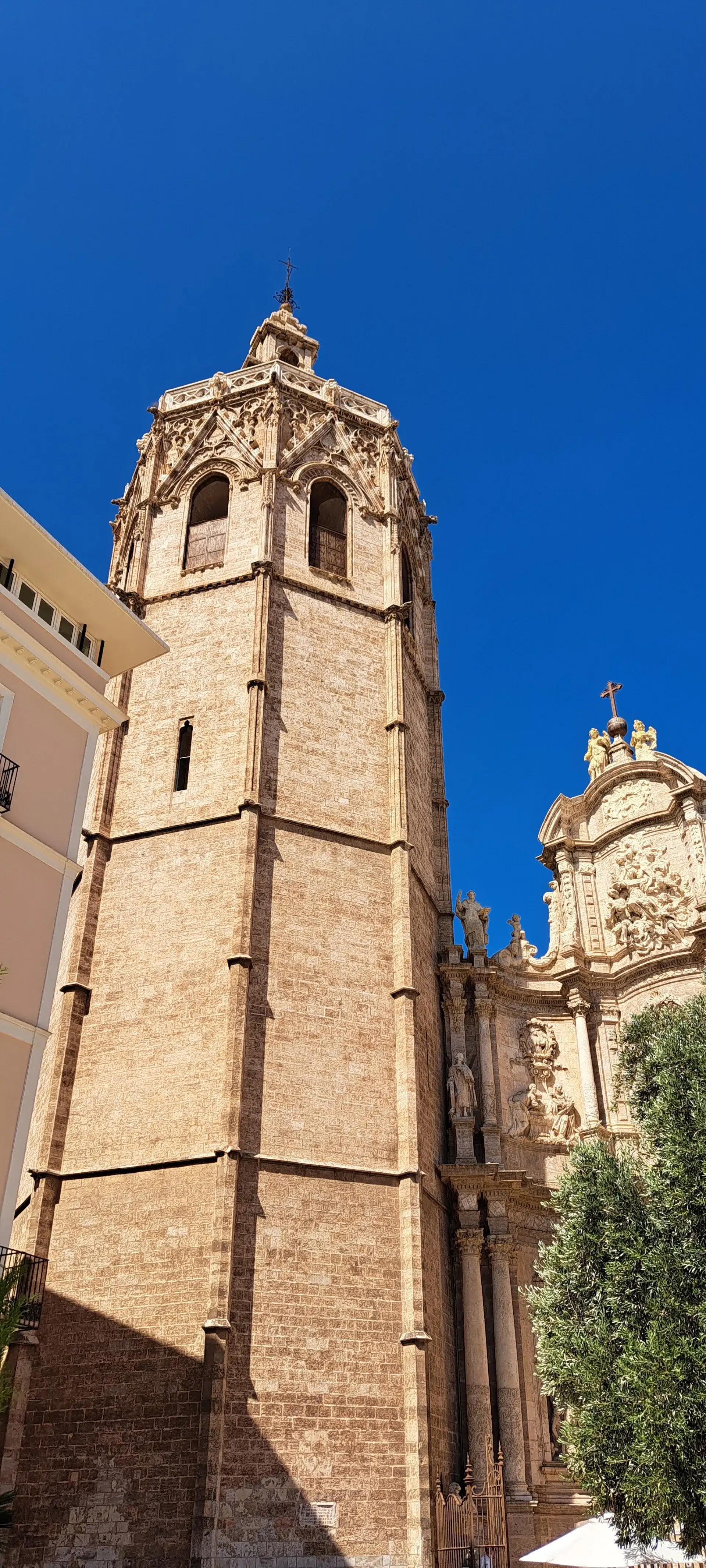 El Micalet: València's Iconic Gothic Bell Tower - Valencia