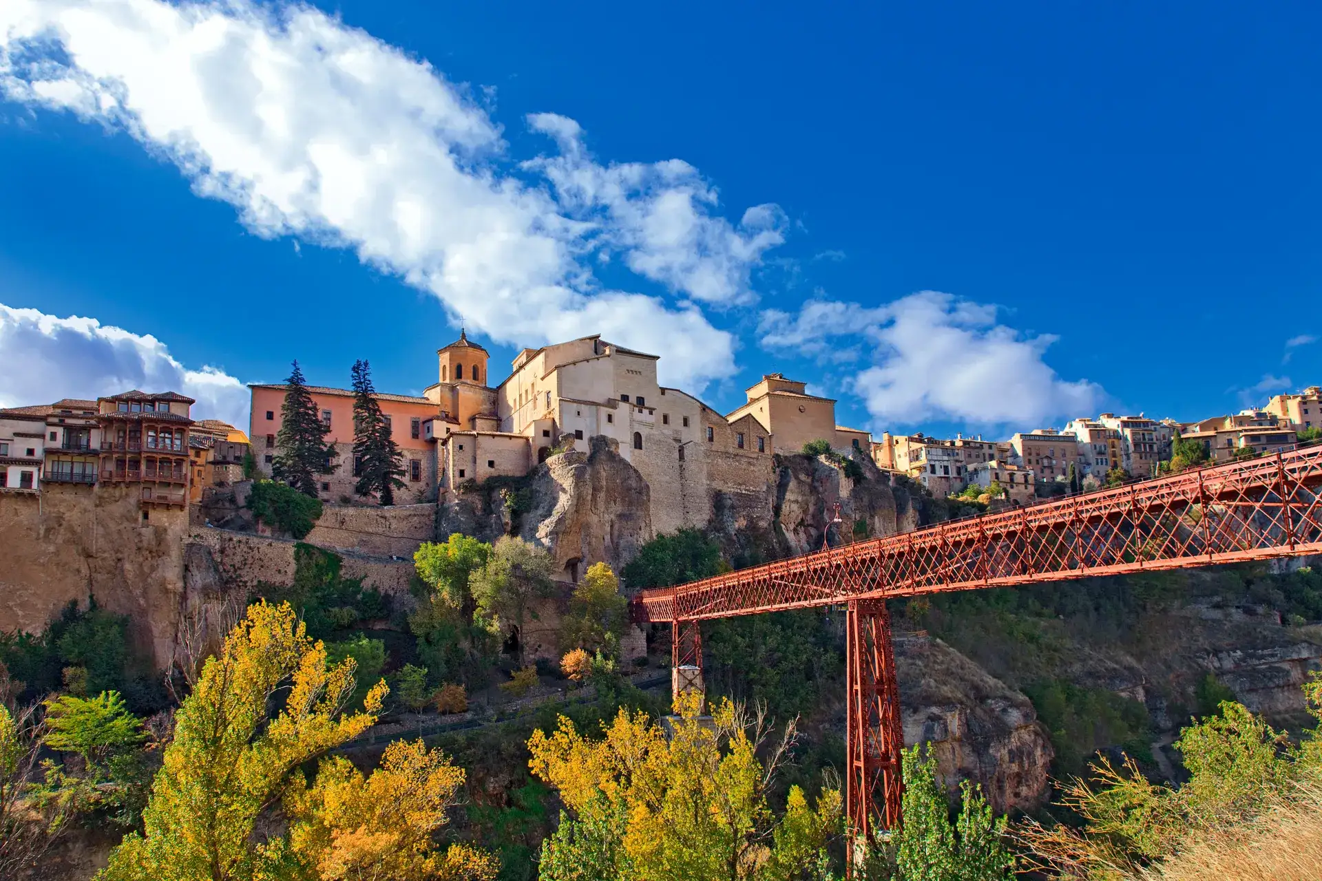 Puente de San Pablo: Cuenca's Iconic Iron Bridge - Cuenca