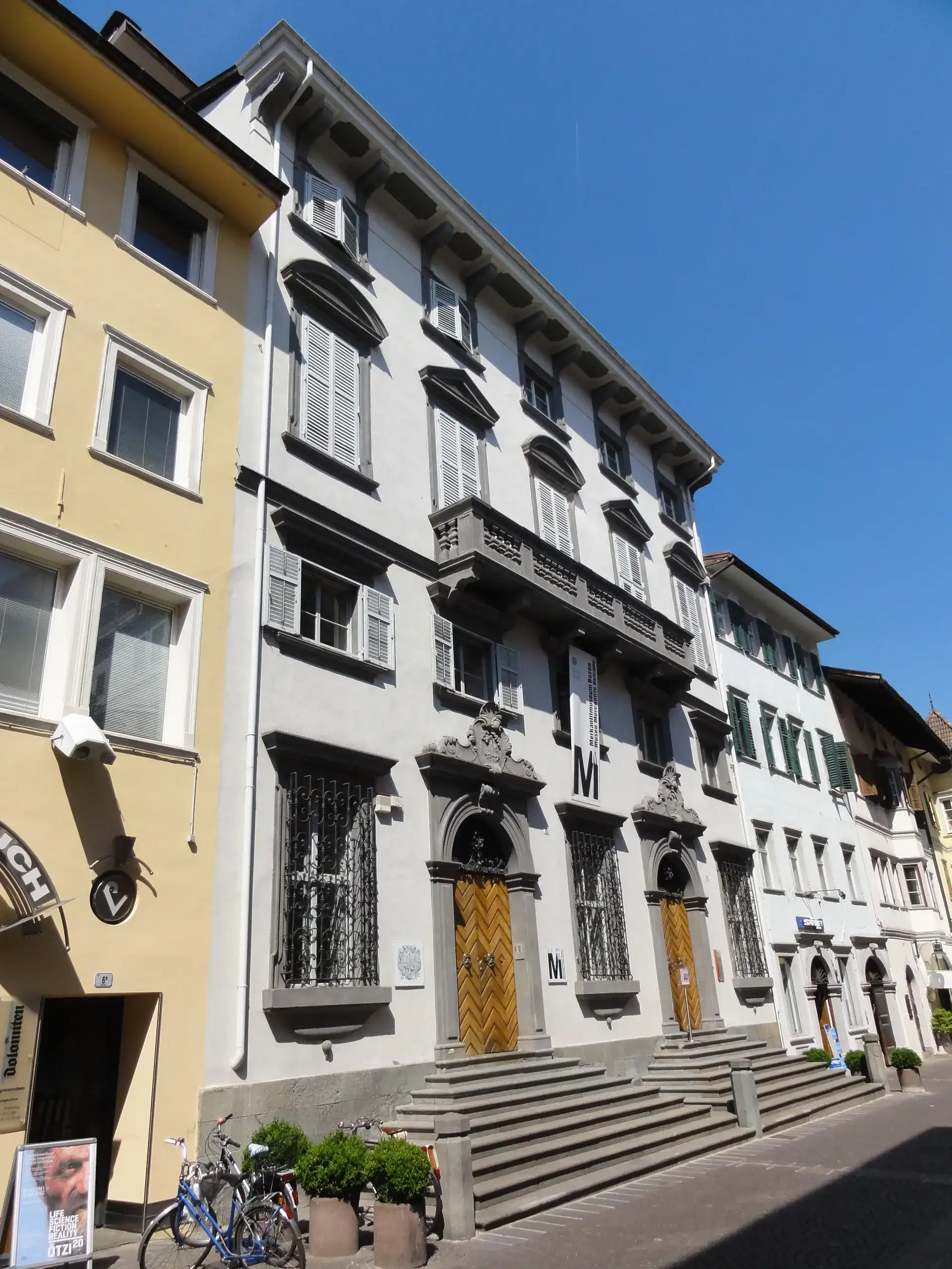 Palazzo Mercantile: Bolzano's Historic Merchant Court - Bolzano