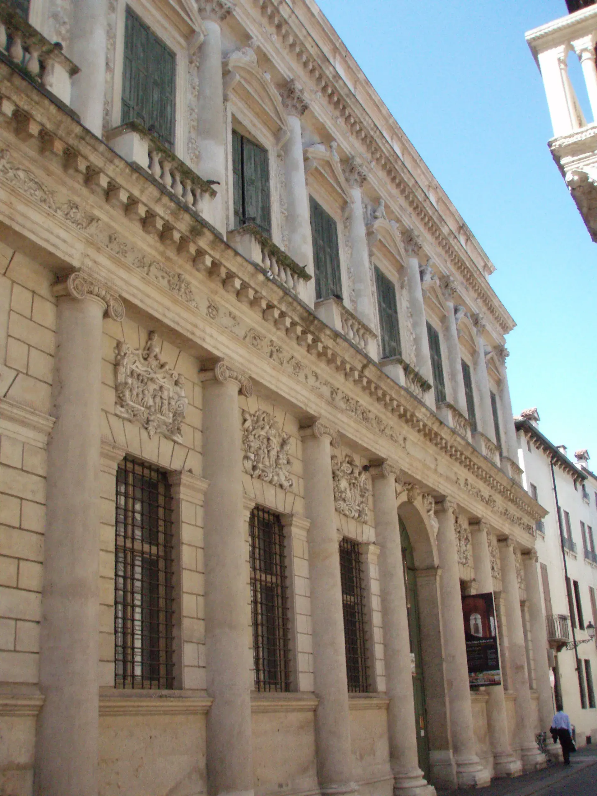 Palazzo Barbaran da Porto