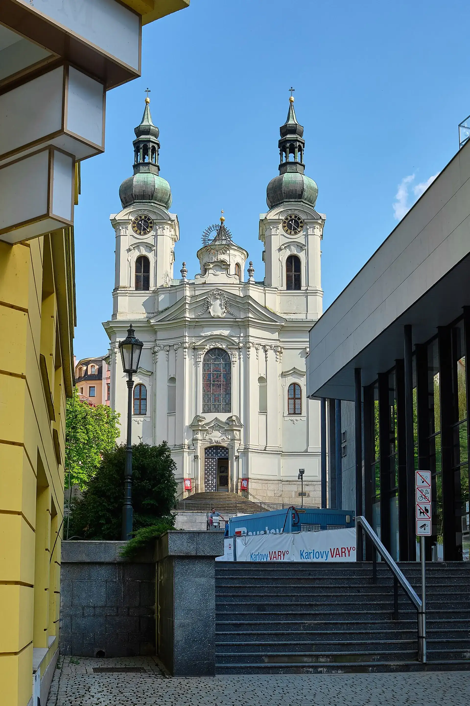 Iglesia de Santa María Magdalena en Karlovy Vary - Karlovy-vary-1