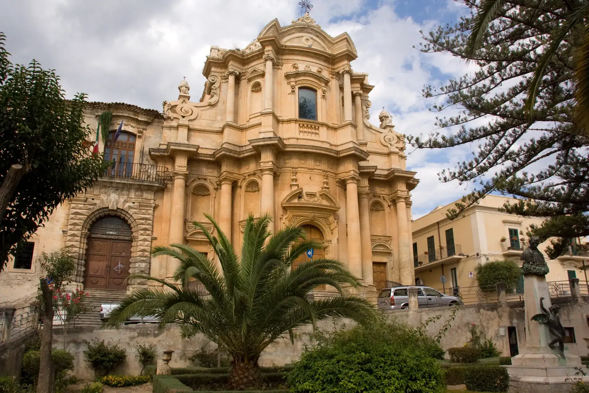 Chiesa di San Domenico: Notos barockes meisterwerk - Noto