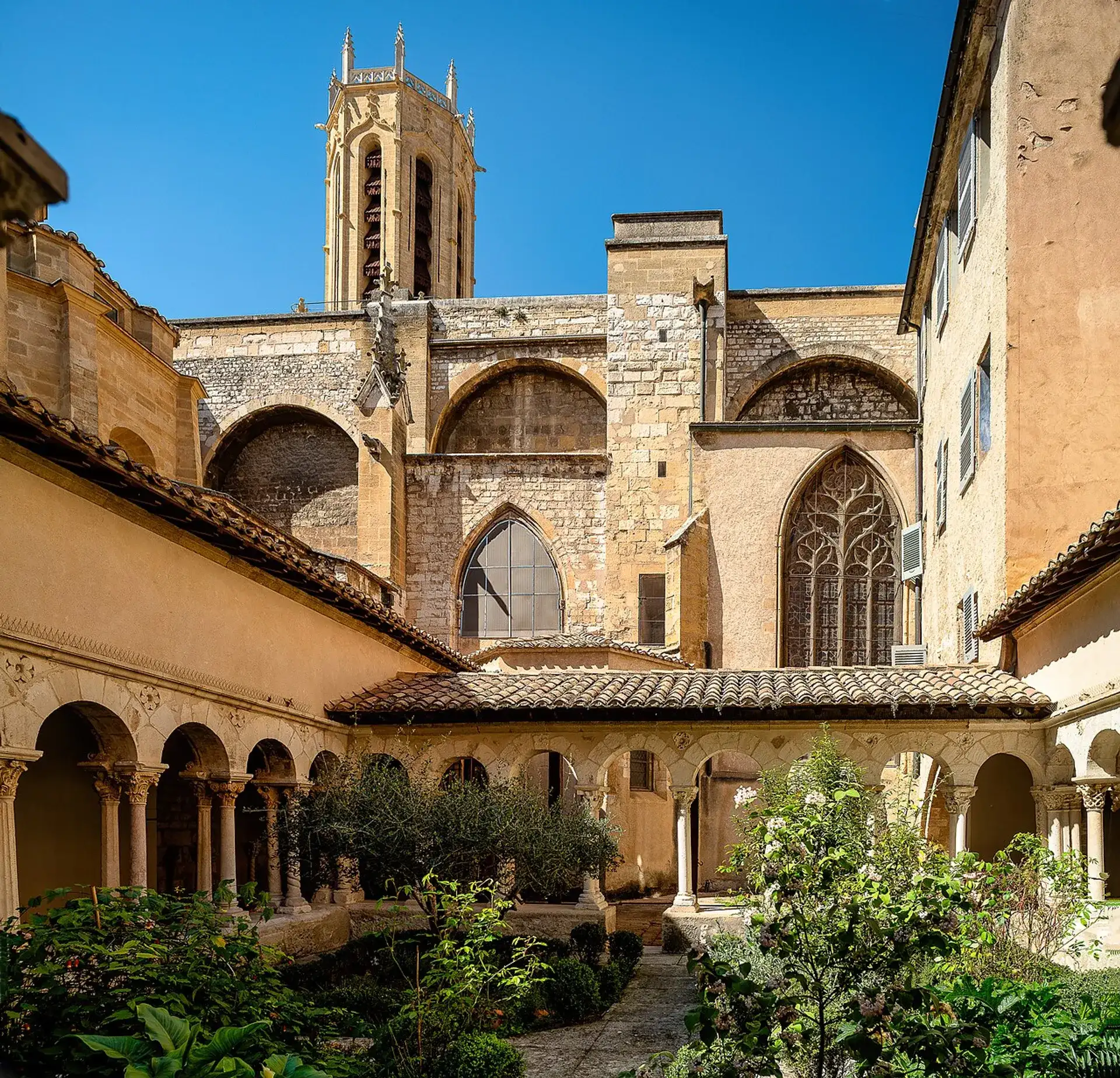 Cathédrale Saint-Sauveur in Aix-en-Provence - Aix-en-provence