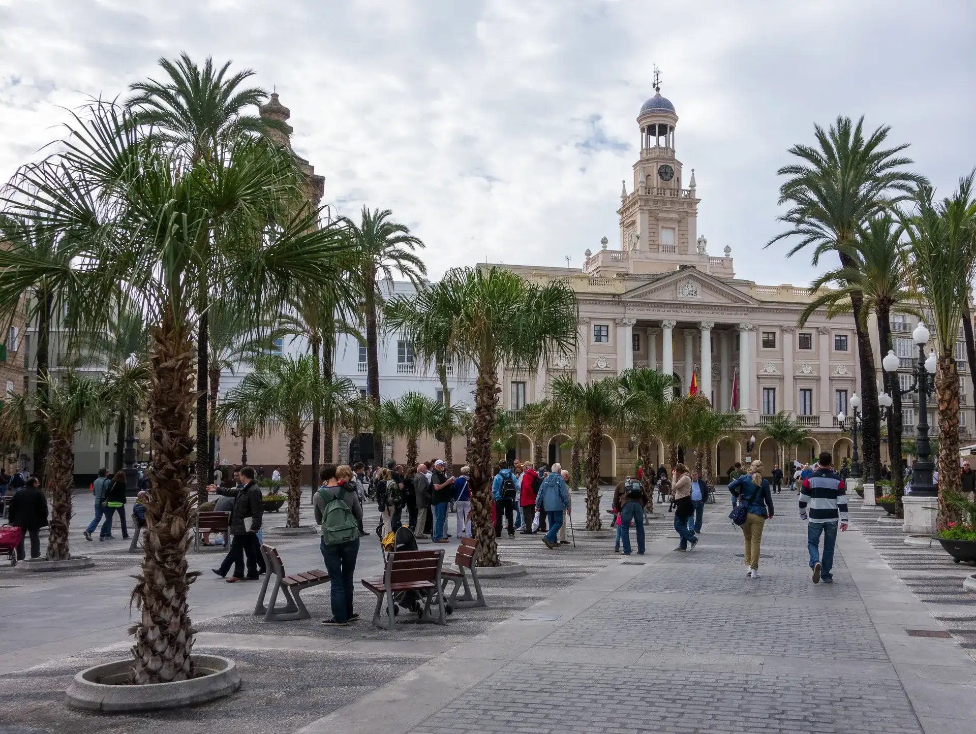 Plaza San Juan de Dios und das Rathaus von Cádiz: Eine Geschichte - Cadiz