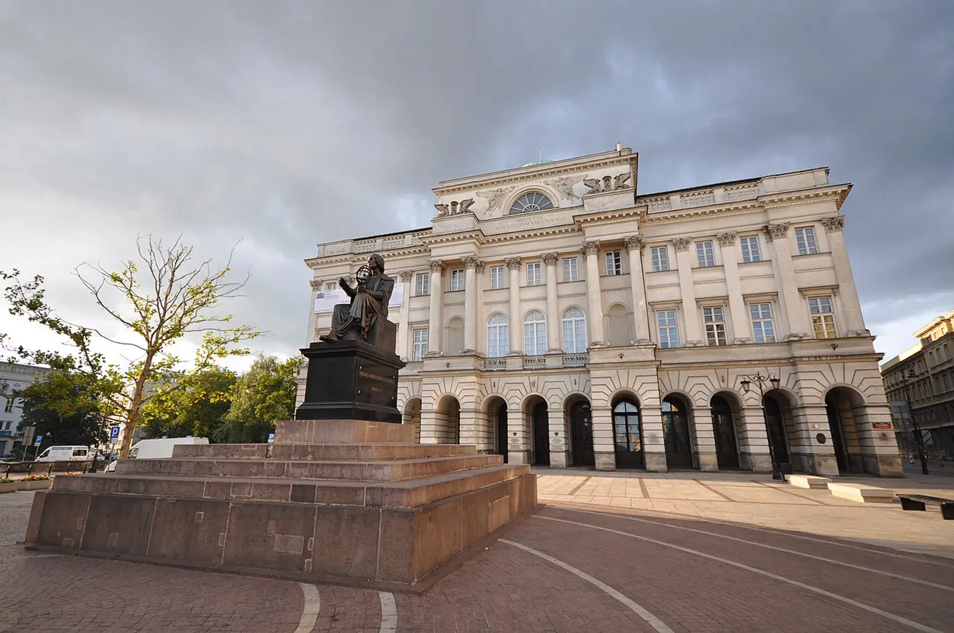 Tour image 3 for Warsaw: essential landmarks, a self-guided walking tour with audio and quizzes