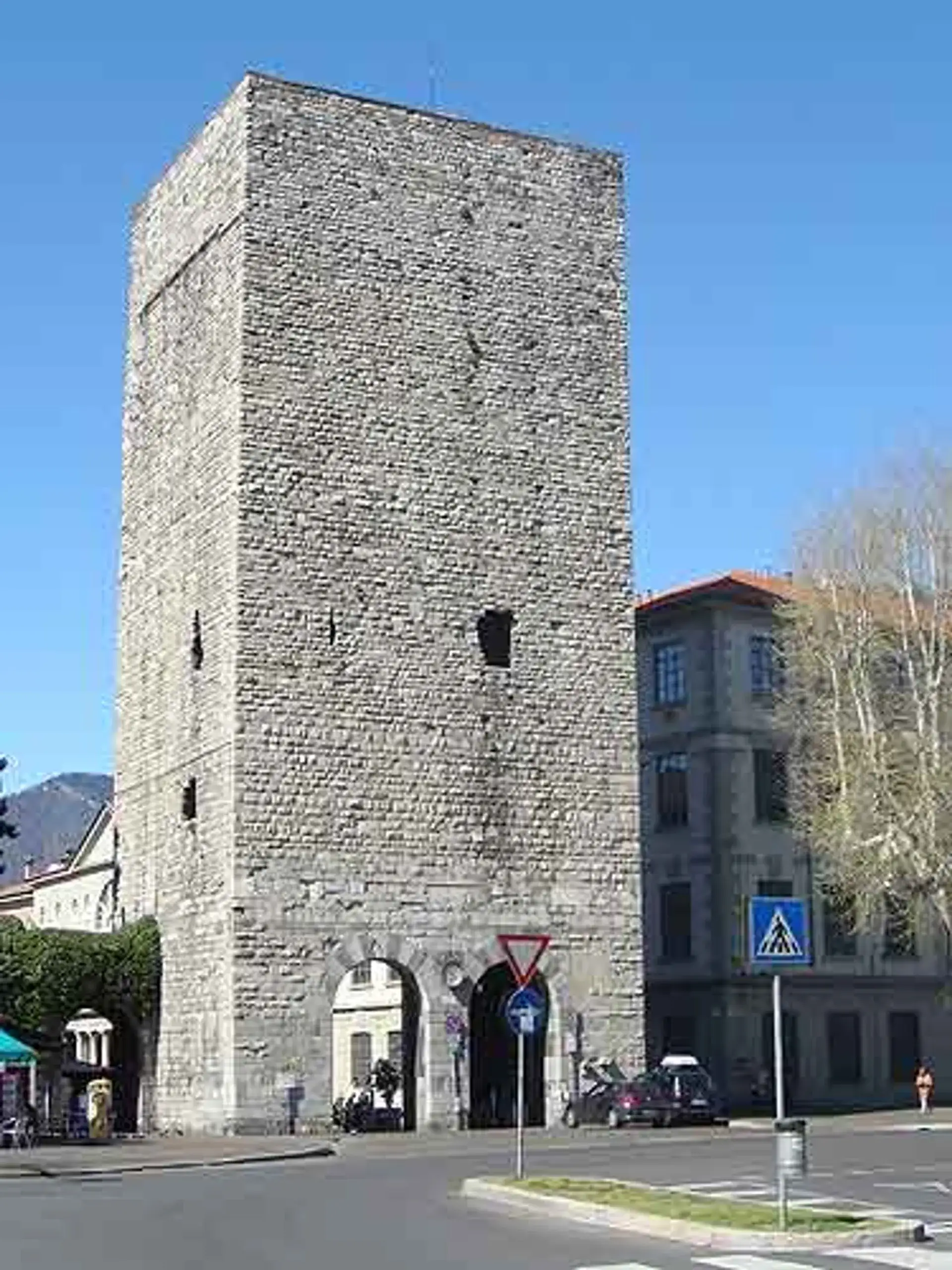 Porta Torre: la puerta fortificada medieval de Como - Como