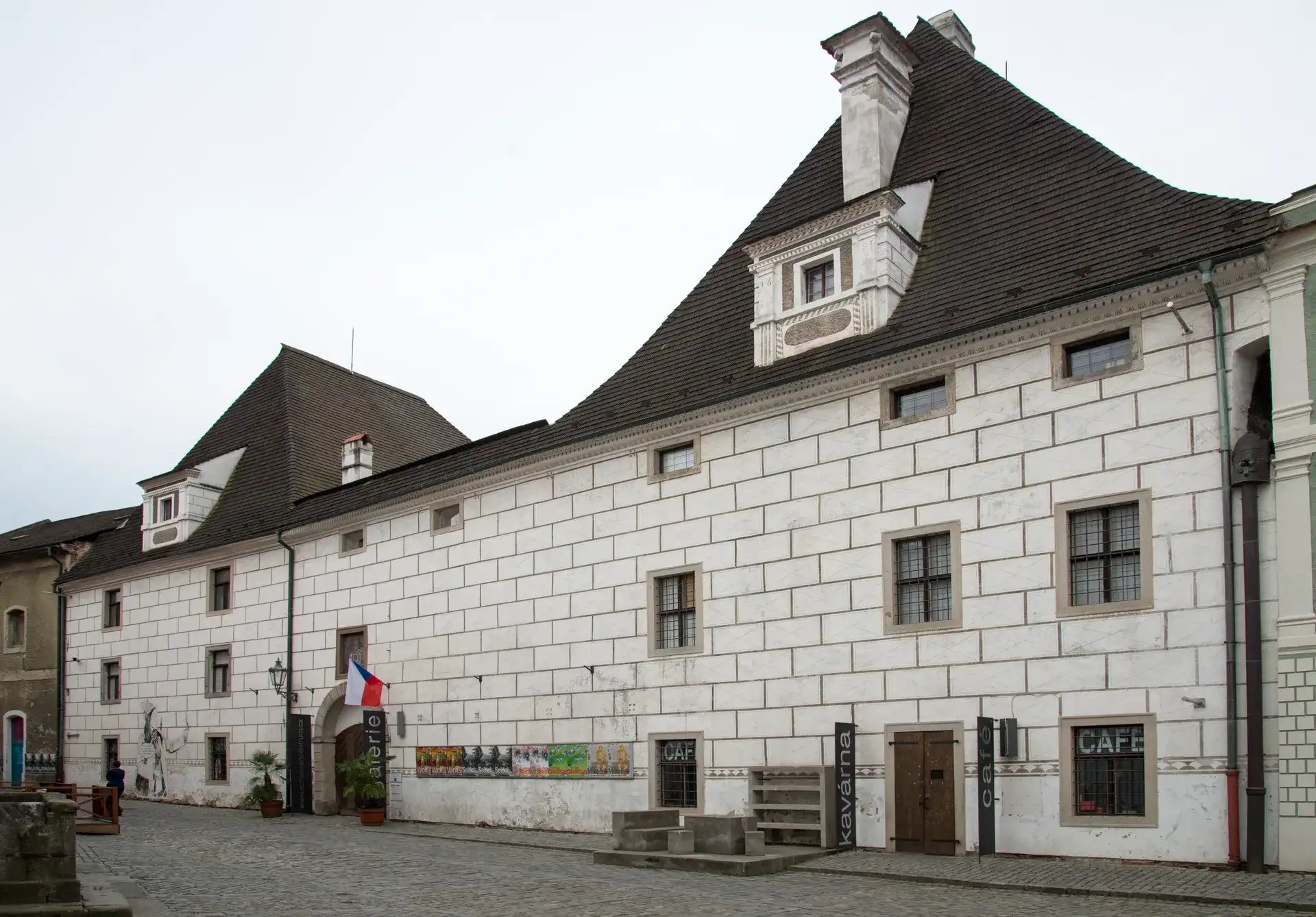 Egon Schiele Art Centrum: Český Krumlov Guide - Cesky-krumlov-1
