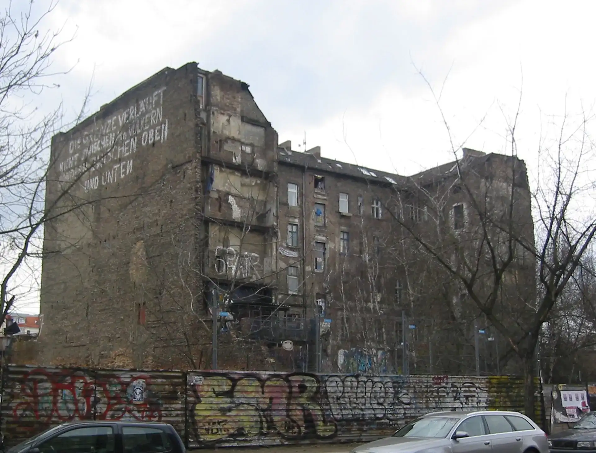 Köpiplatz 137: Berlins legendäre Hausbesetzung - Berlin
