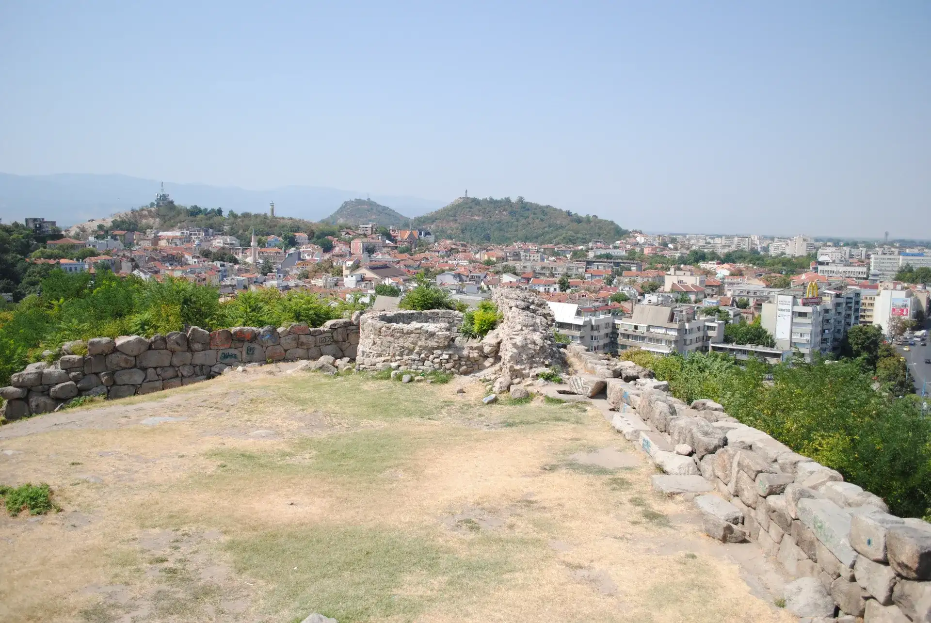 Nebet Tepe: Plovdiv's Ancient Acropolis - Plovdiv