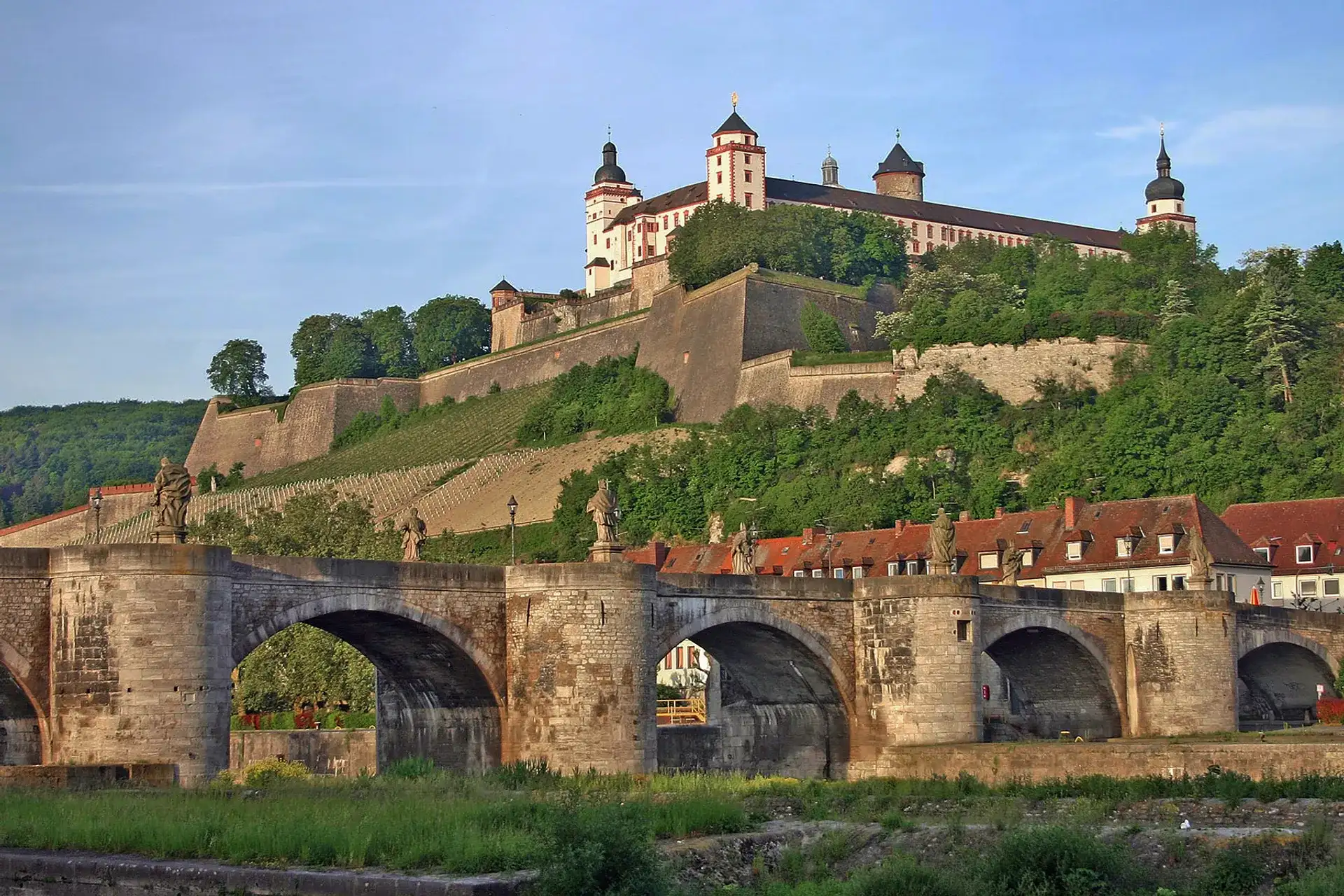 Festung Marienberg: Würzburg's Prince-Bishop Fortress - Wurzburg
