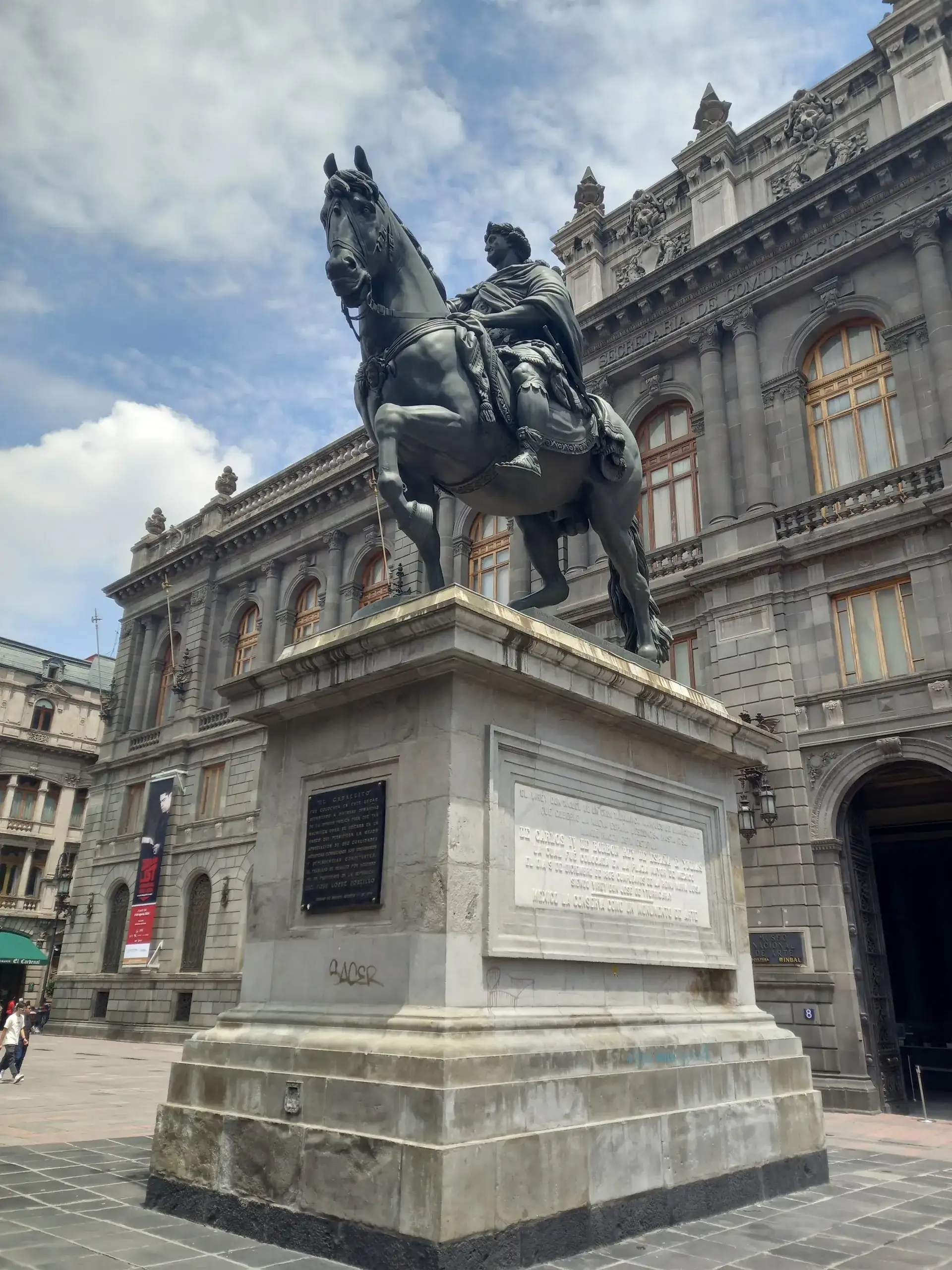 Estatua ecuestre de Carlos IV: el Caballito en la Ciudad de México - Mexico-city
