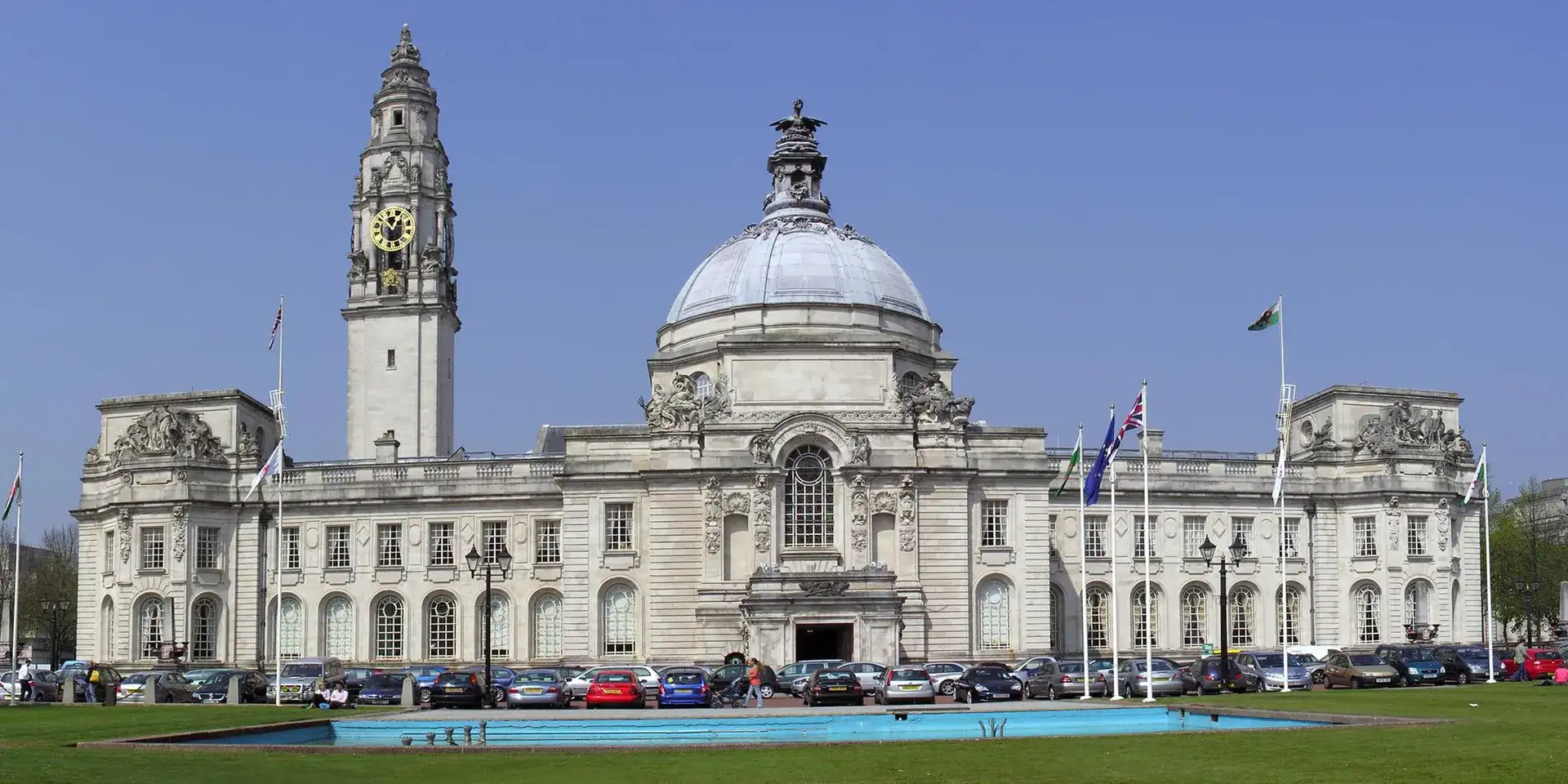 Cardiff City Hall: The Dragon-Crowned Civic Center - Cardiff