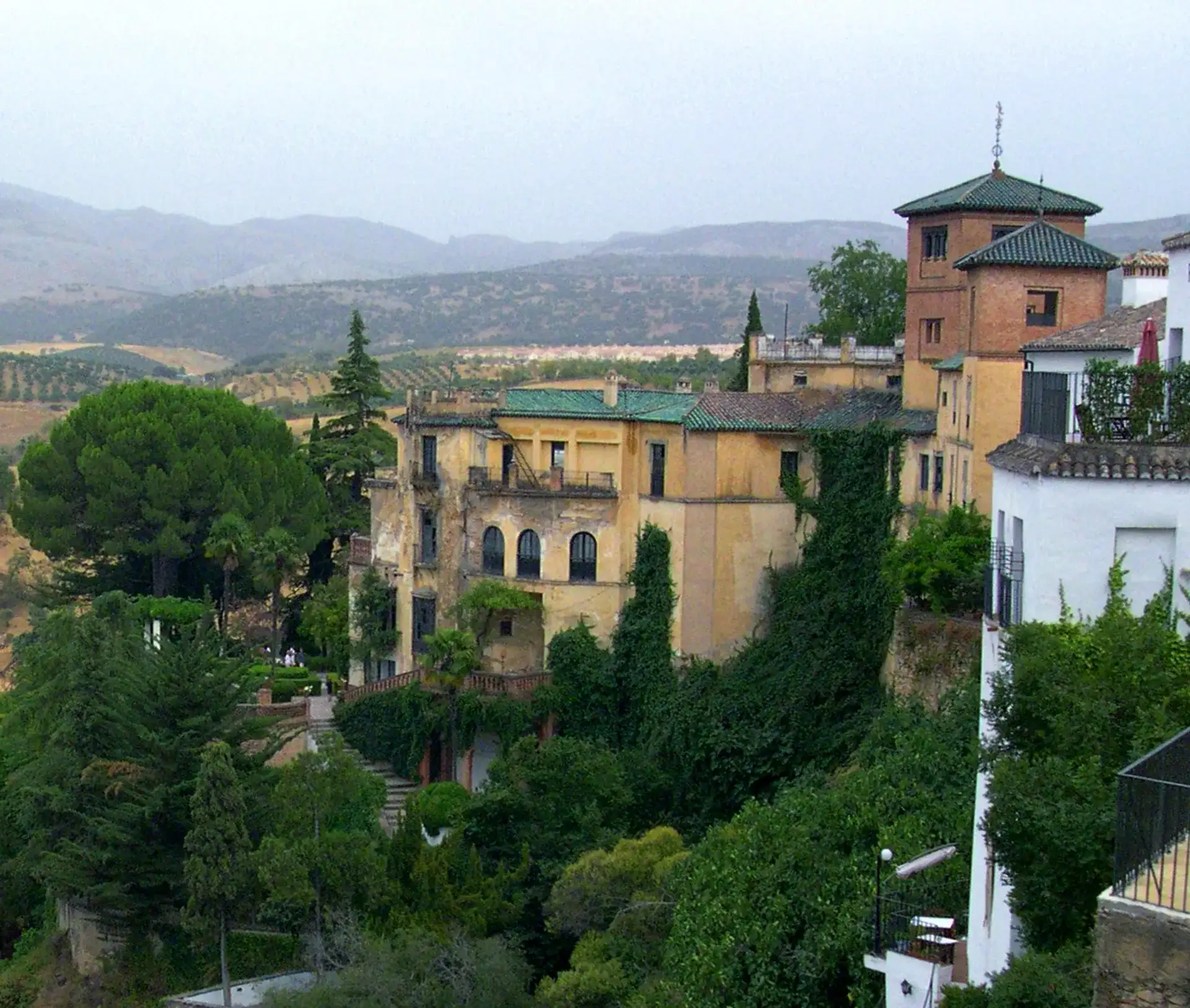 Casa del Rey Moro in Ronda: History & Water Mine - Ronda
