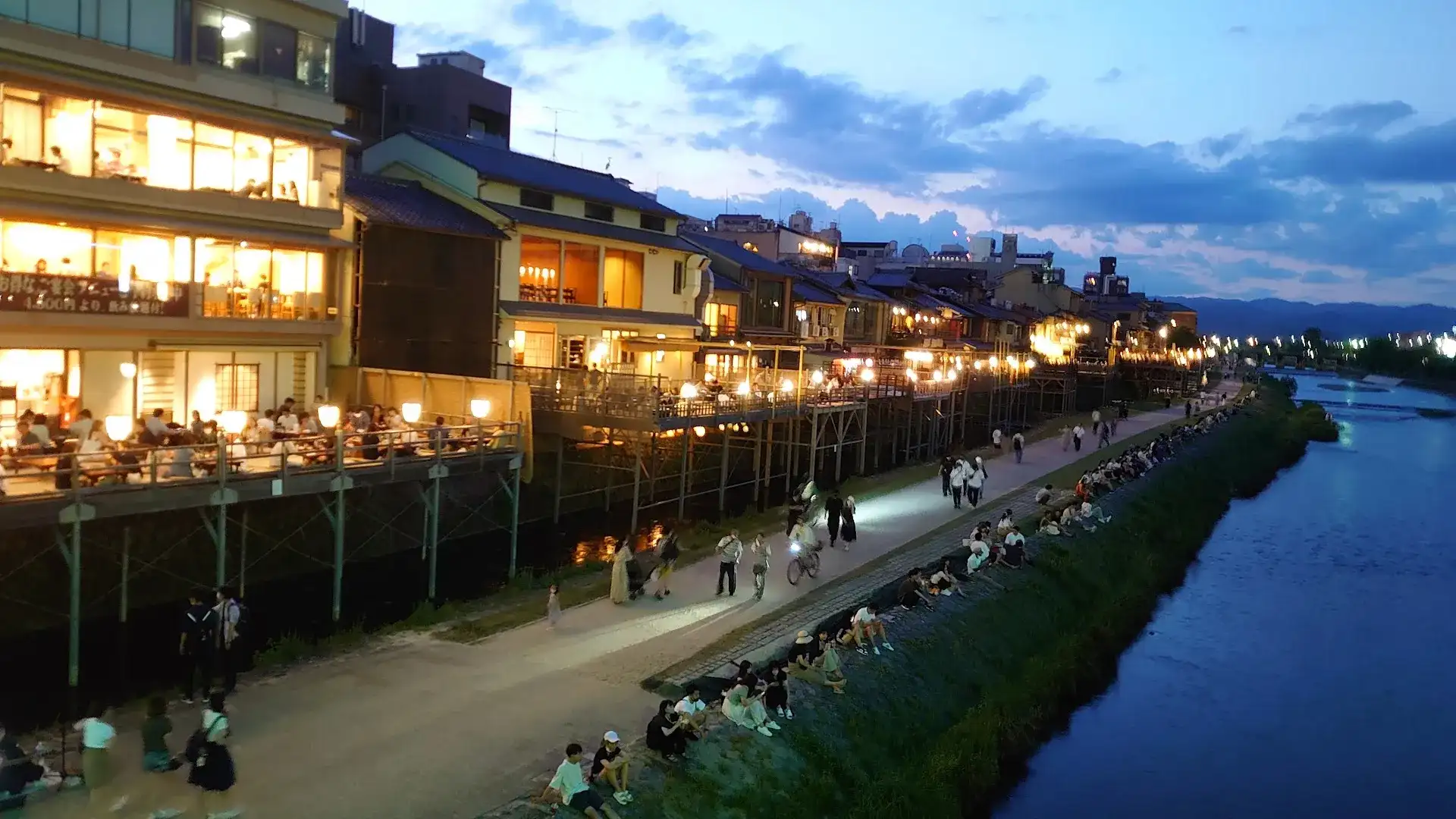 Noryo-Yuka del fiume Kamo: la tradizione culinaria estiva di Kyoto - Kyoto