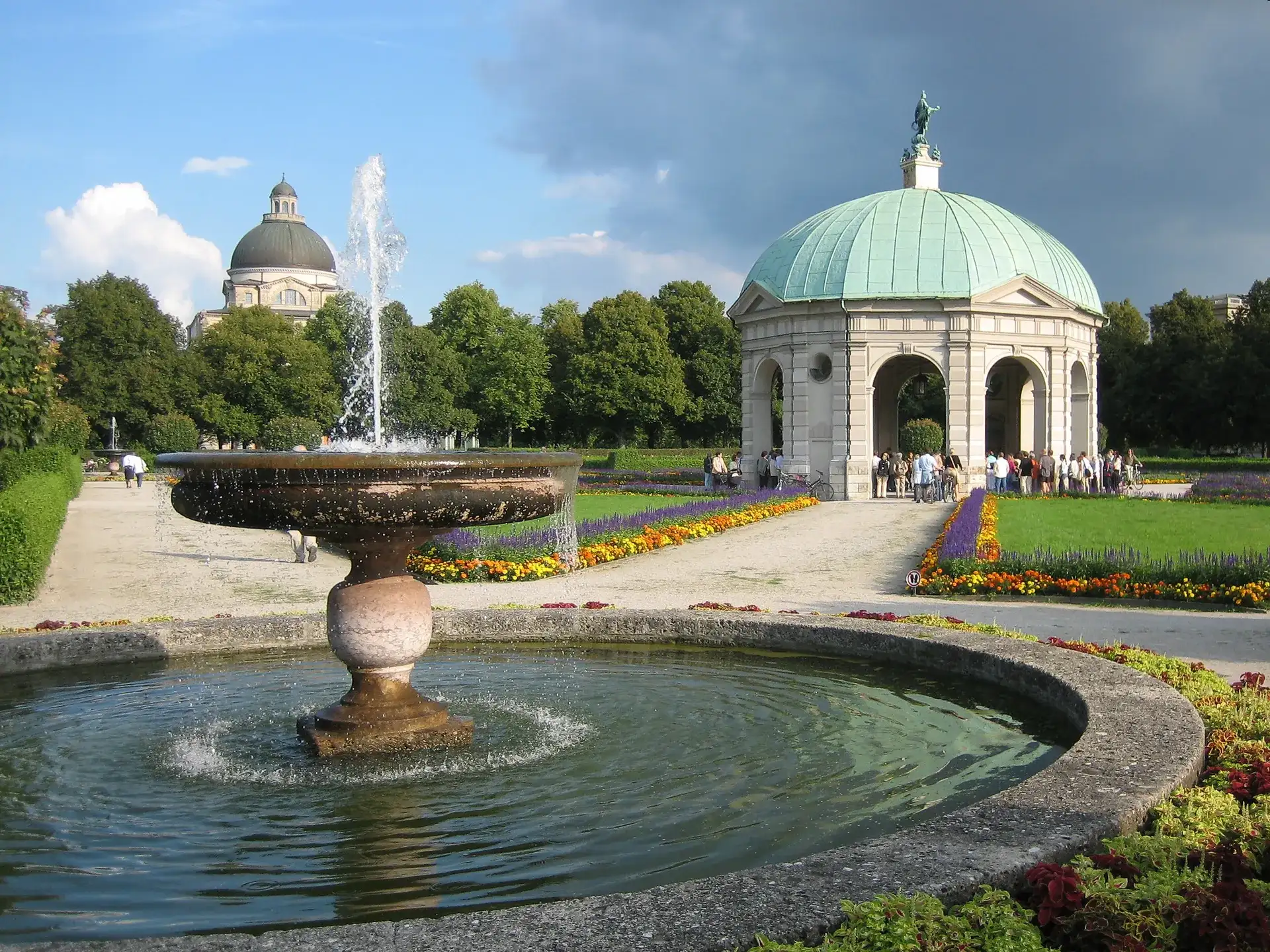 Hofgarten Würzburg: History & Court Garden Guide - Wurzburg