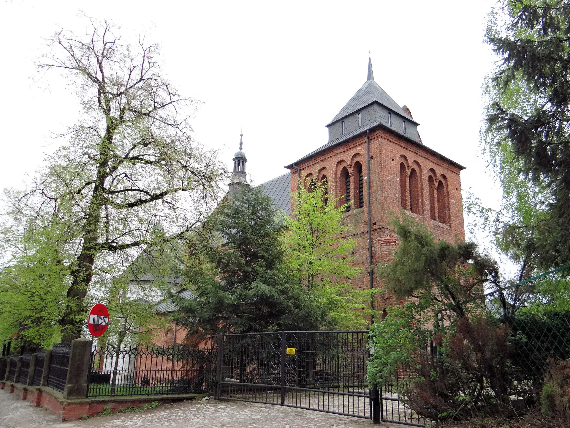St. James Church, Sandomierz: Poland's Oldest Brick Church - Sandomierz