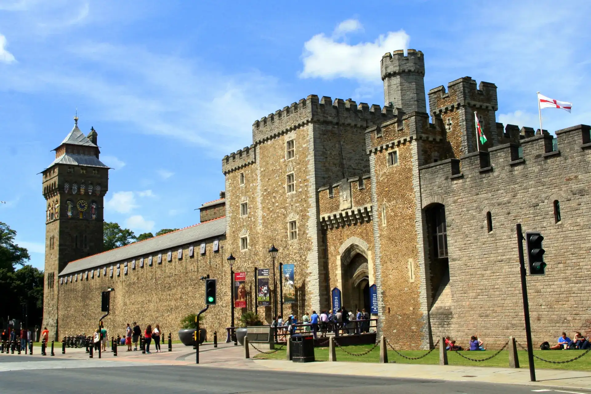 Cardiff Castle: Roman Fort to Victorian Palace - Cardiff