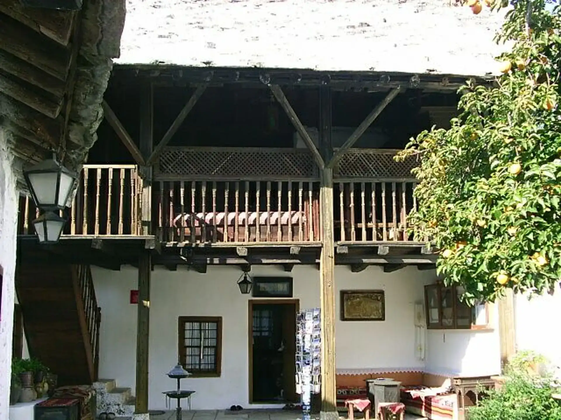 Bišćević House: Mostar's Historic Ottoman Estate - Mostar