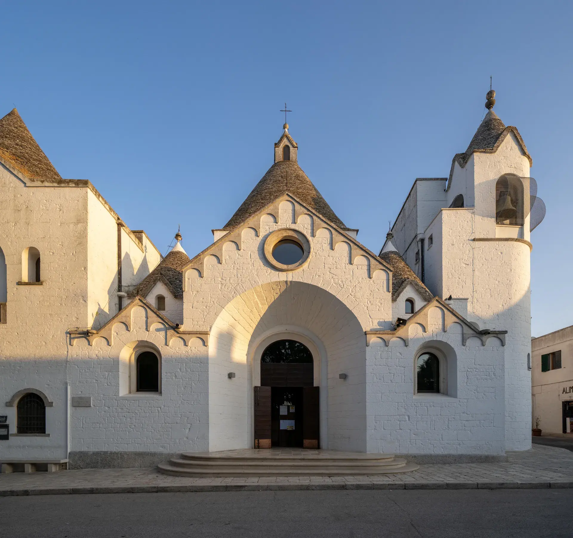 Chiesa Parrocchiale di Sant'Antonio da Padova – Chiesa a Trullo