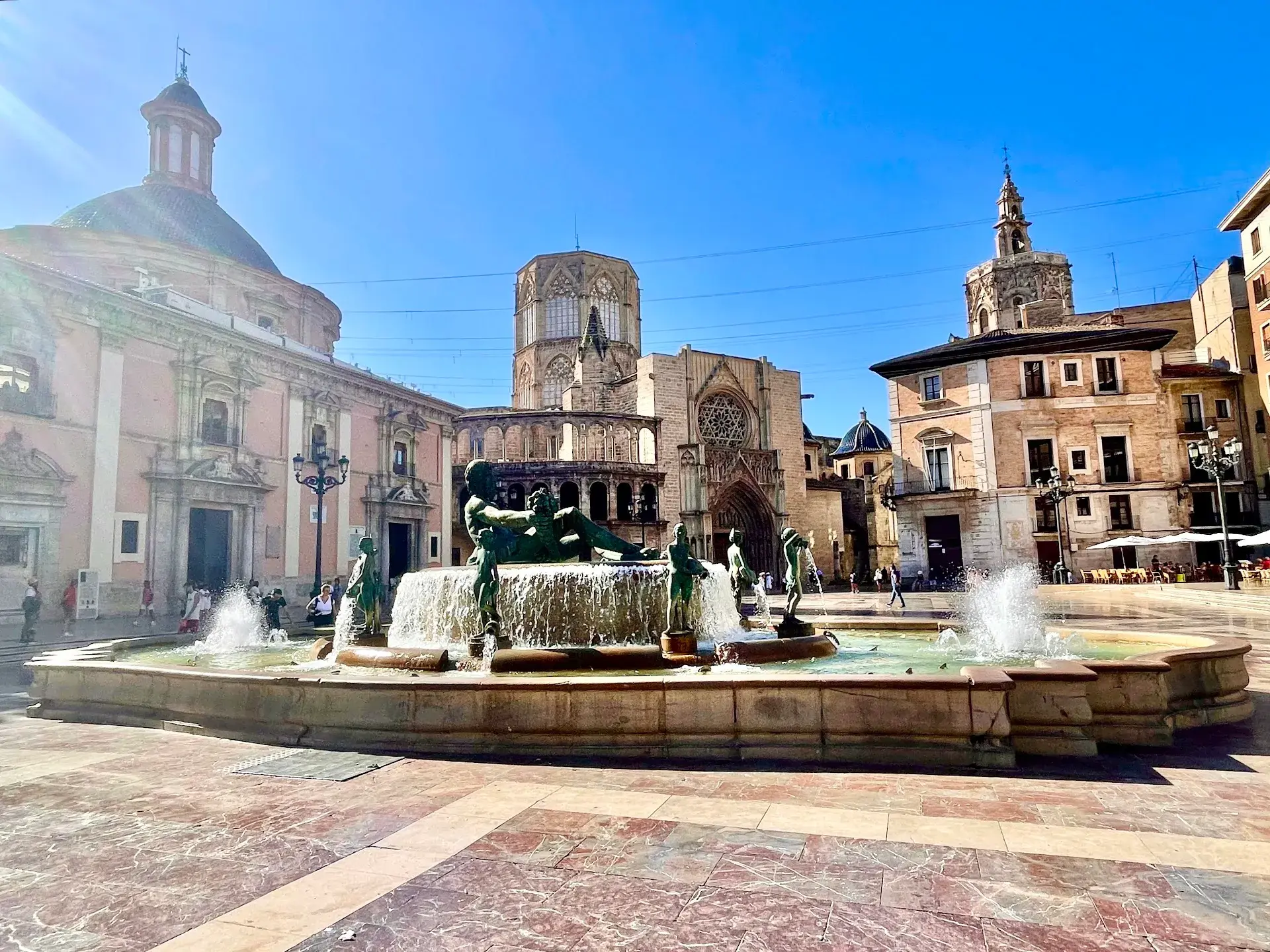 Plaza de la Virgen