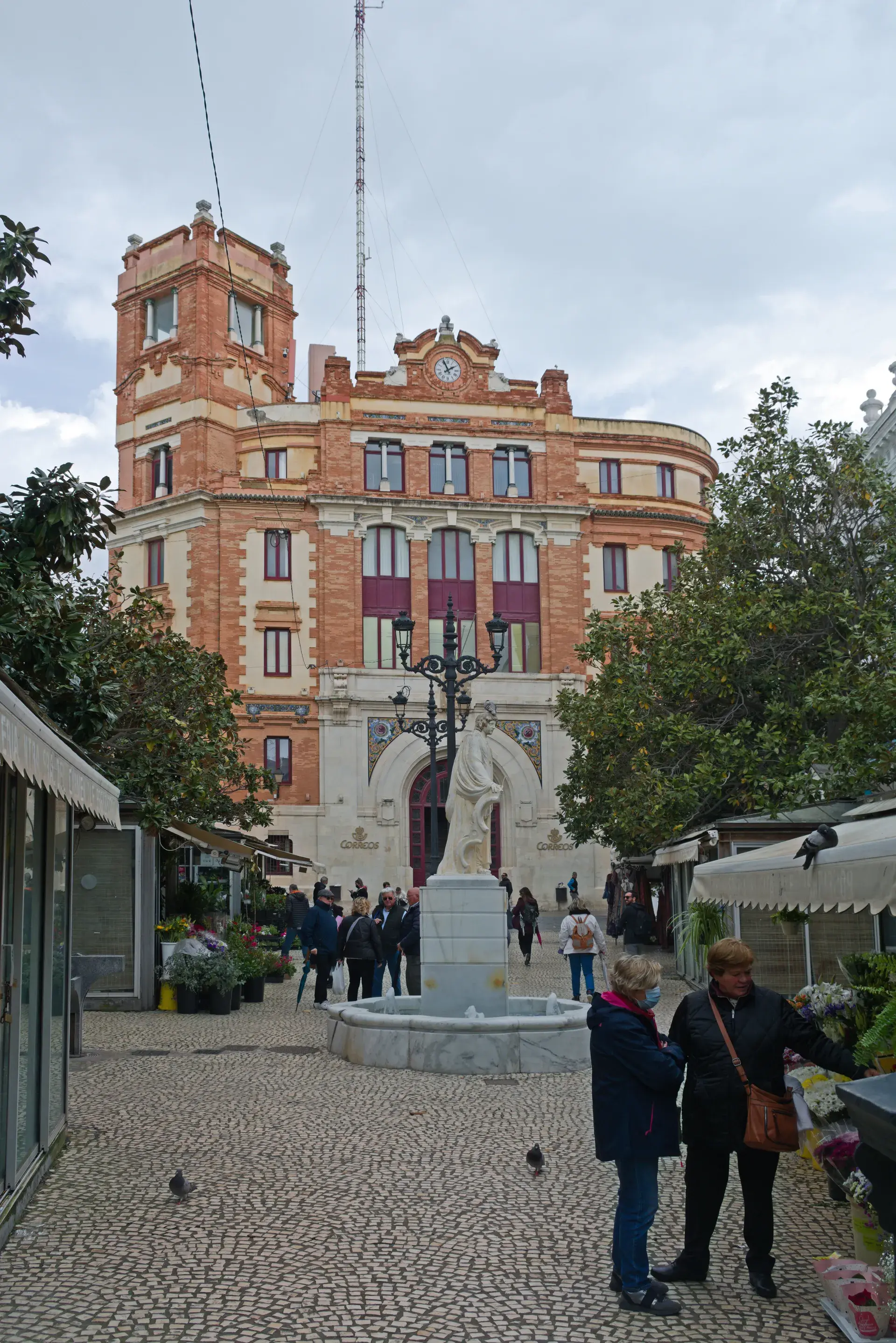 Tour image 3 for Cádiz: 2-hour self-guided audio walking tour from the cruise port, with quizzes & free eSIM