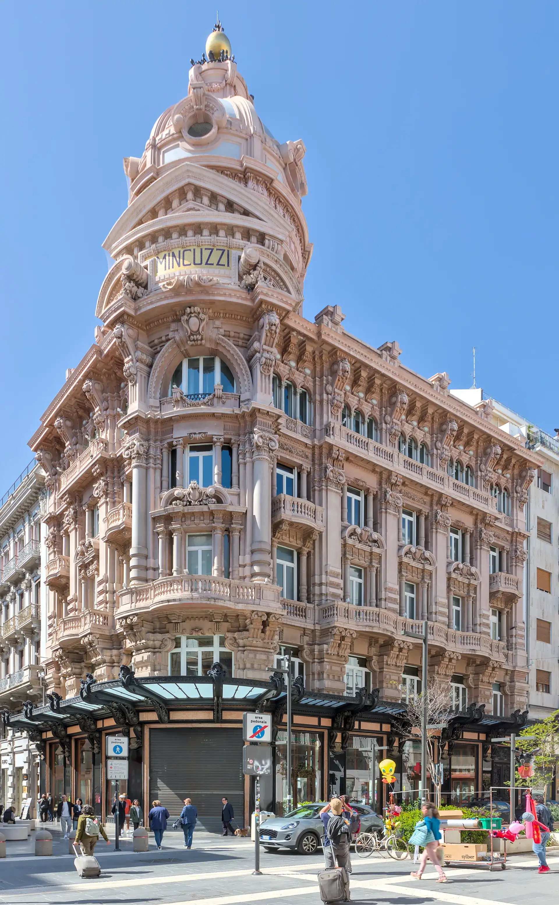 Palazzo Mincuzzi : joyau de l'Art nouveau à Bari - Bari