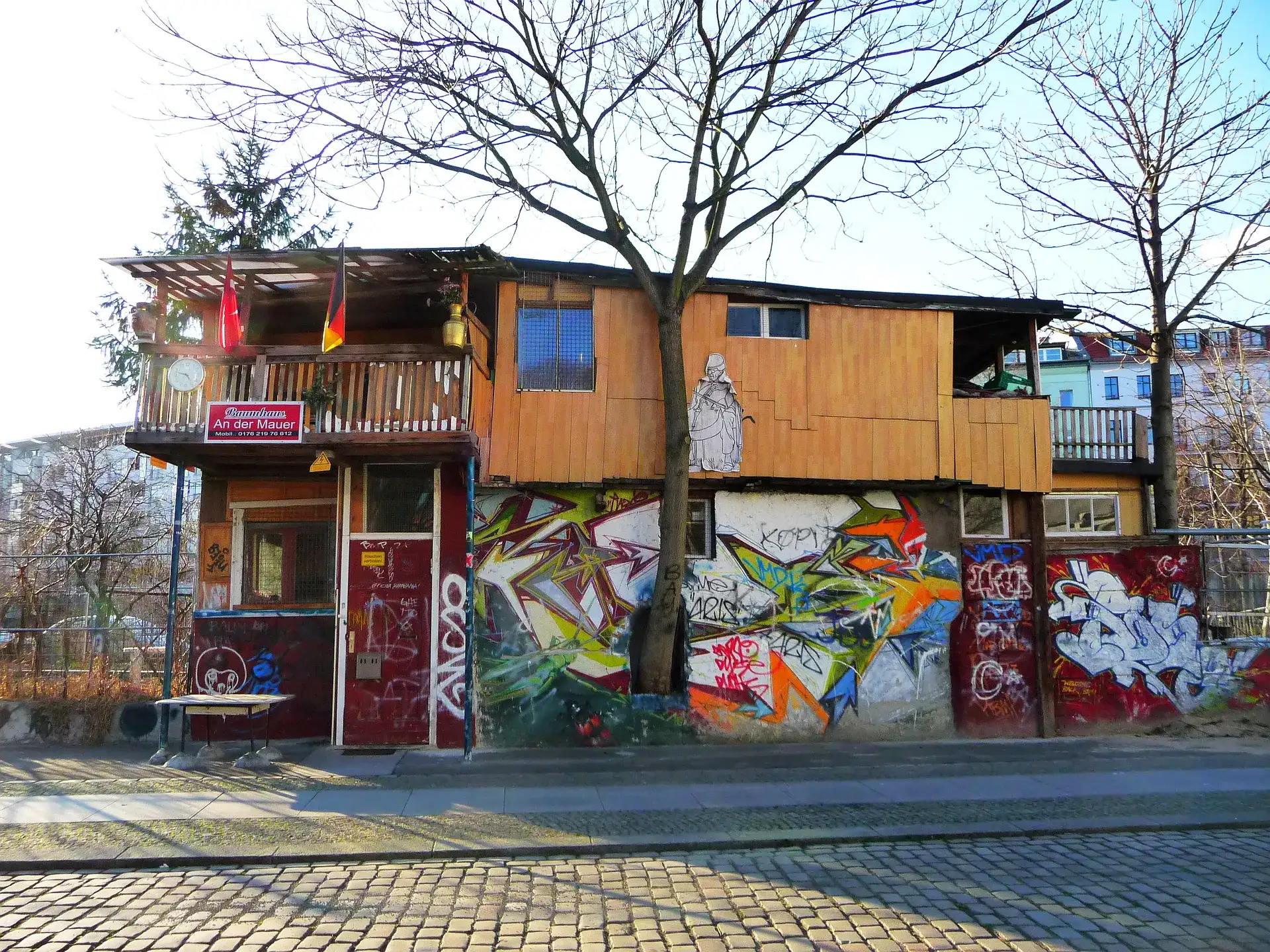 Baumhaus an der Mauer: la casa-árbol de la Guerra Fría de Berlín - Berlin