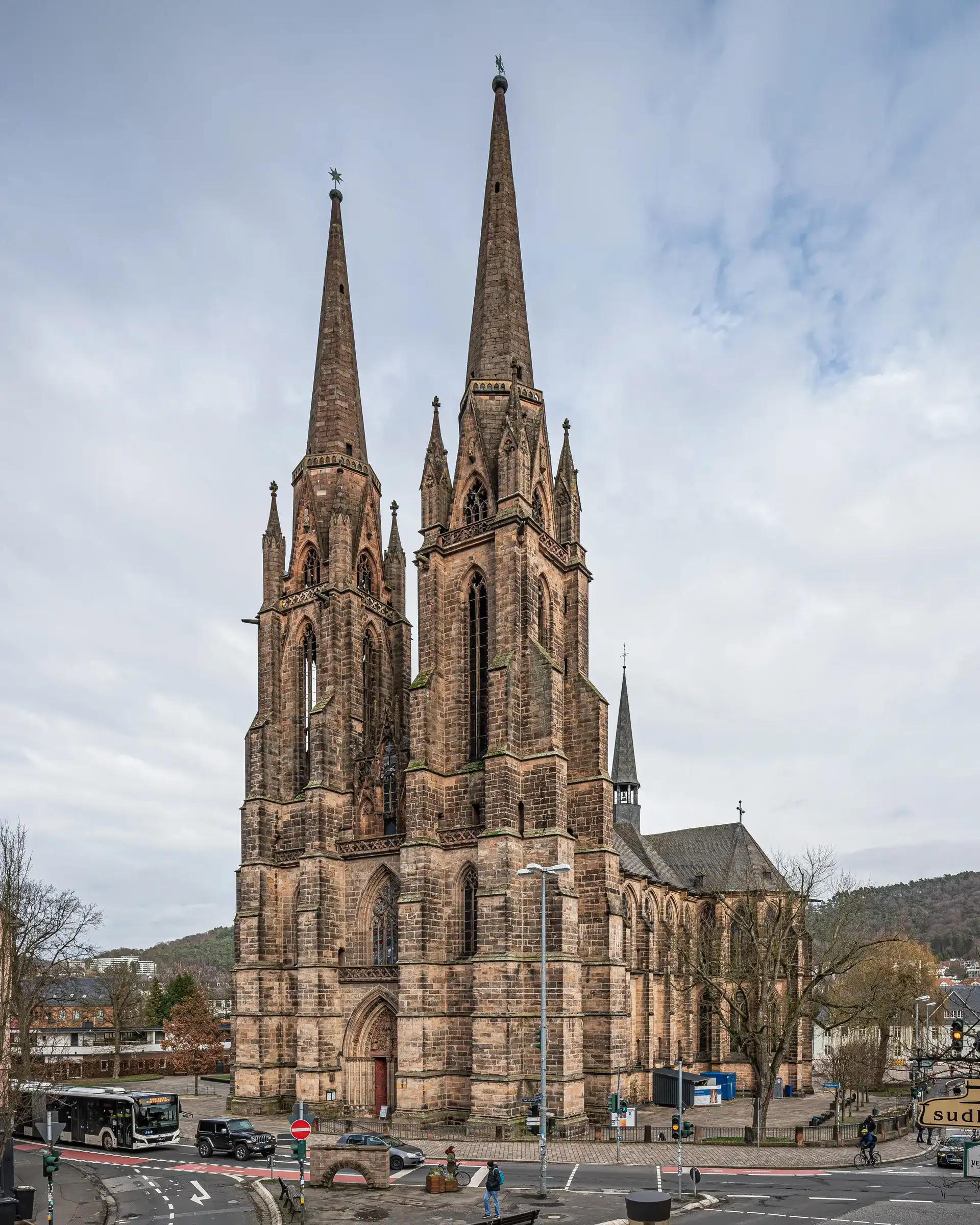 Chiesa di Santa Elisabetta a Marburgo: meraviglia del primo gotico - Marburg