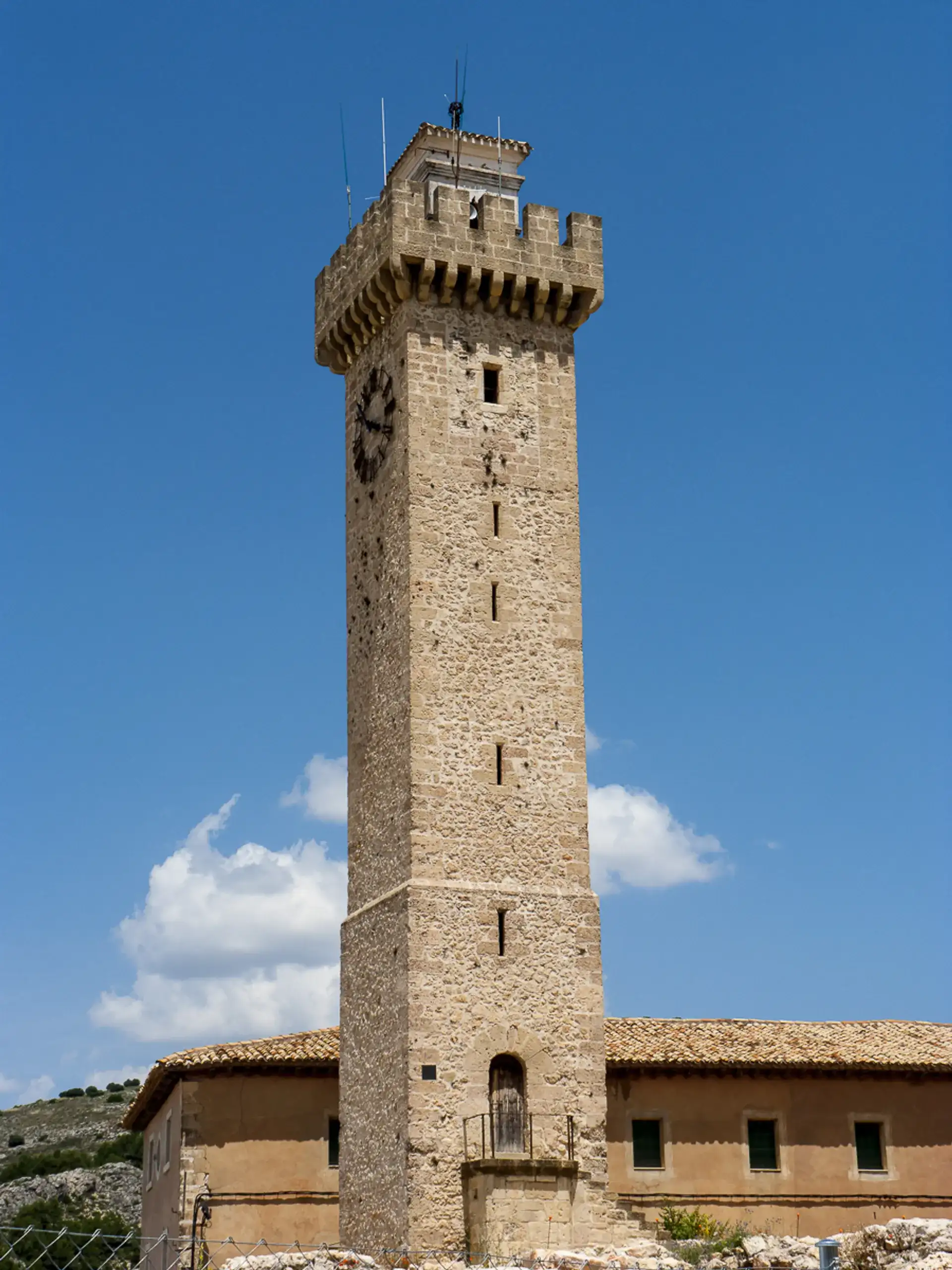 Torre de Mangana: Cuenca's Historic Clock Tower - Cuenca