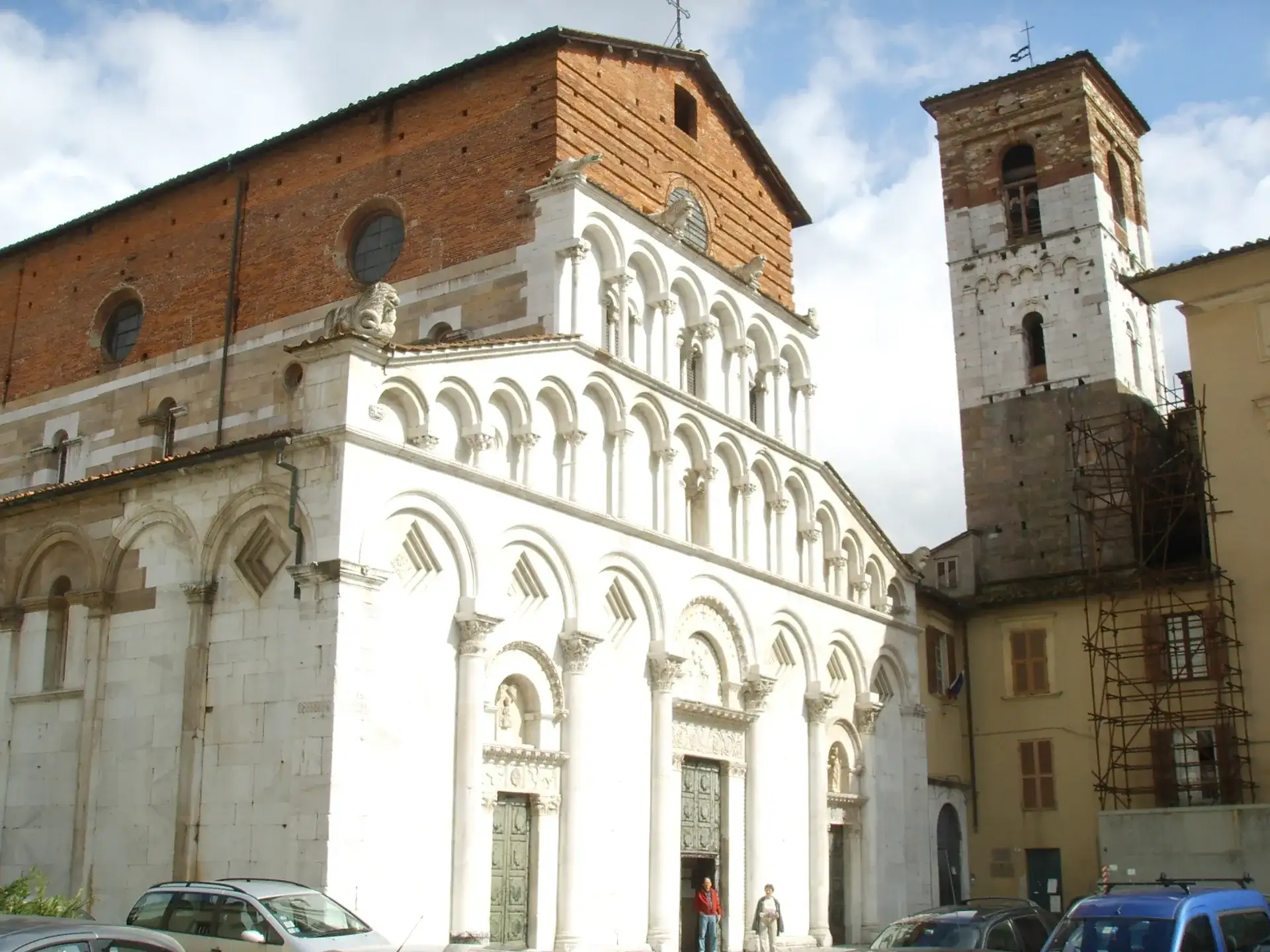 城外圣母教堂:卢卡的地标 - Lucca