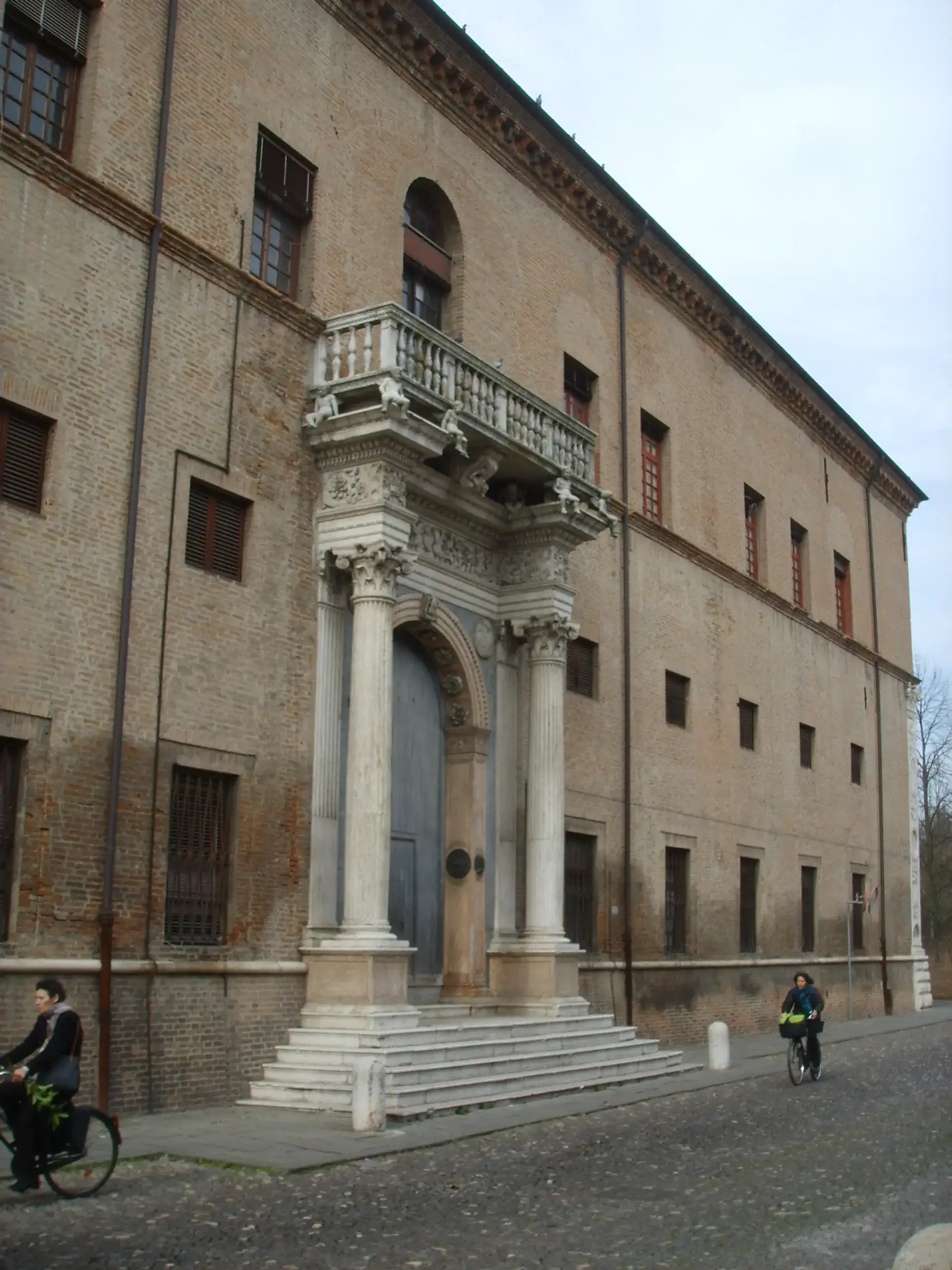 Palazzo Prosperi-Sacrati: Ferrara's Renaissance Jewel - Ferrara