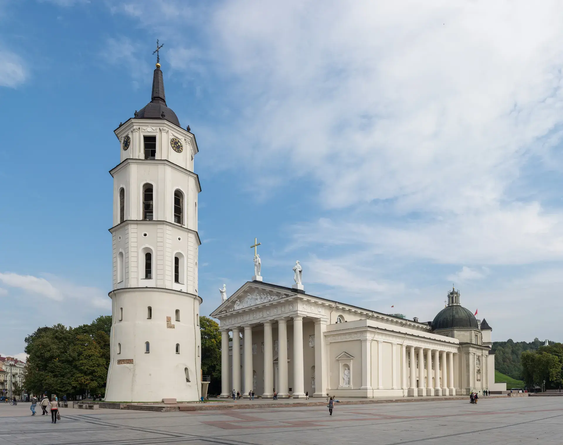 Tour image 4 for Vilnius: a multi-layered old town history loop, self-guided walking tour with audio and quizzes